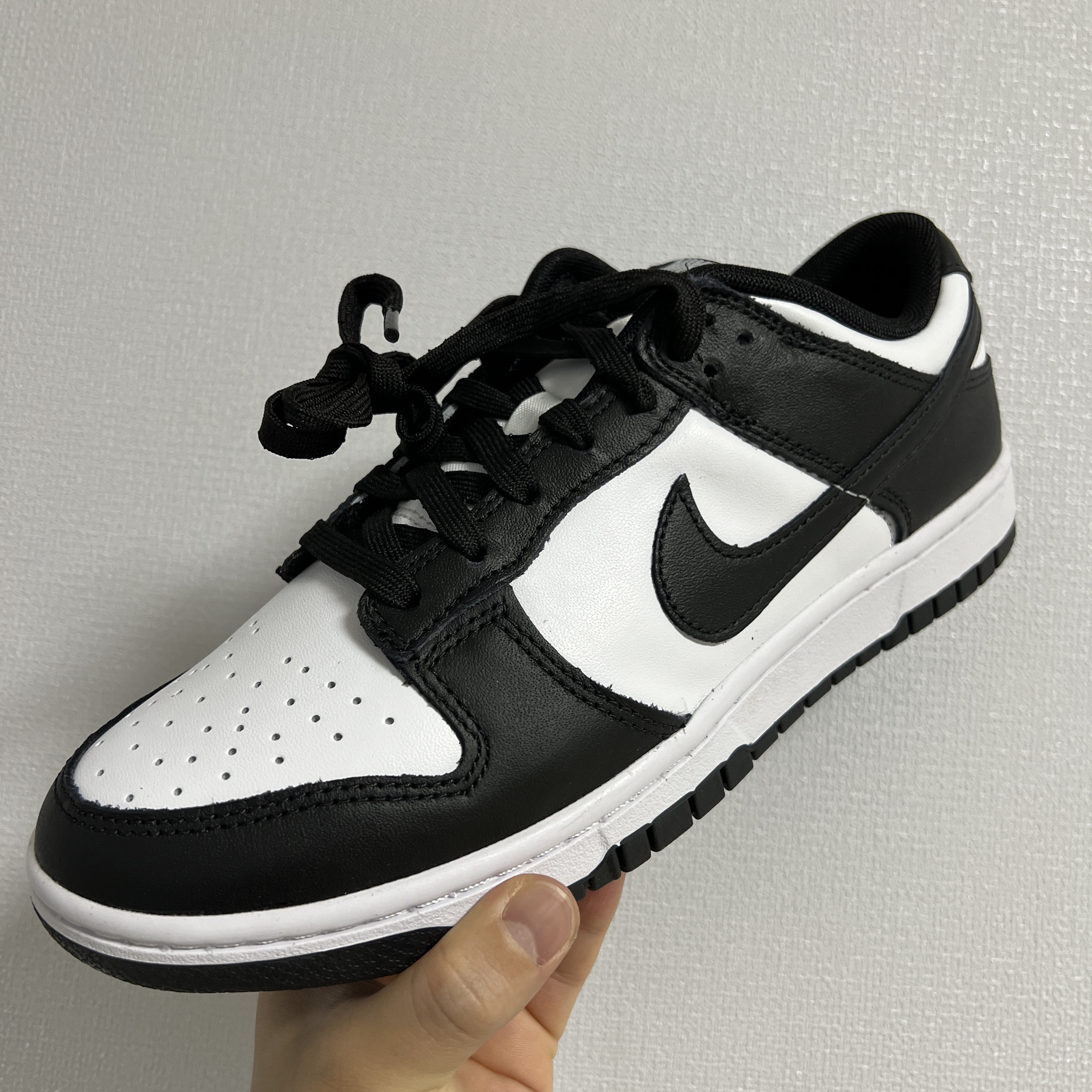 Nike Dunk Low Retro Black 착용 스타일