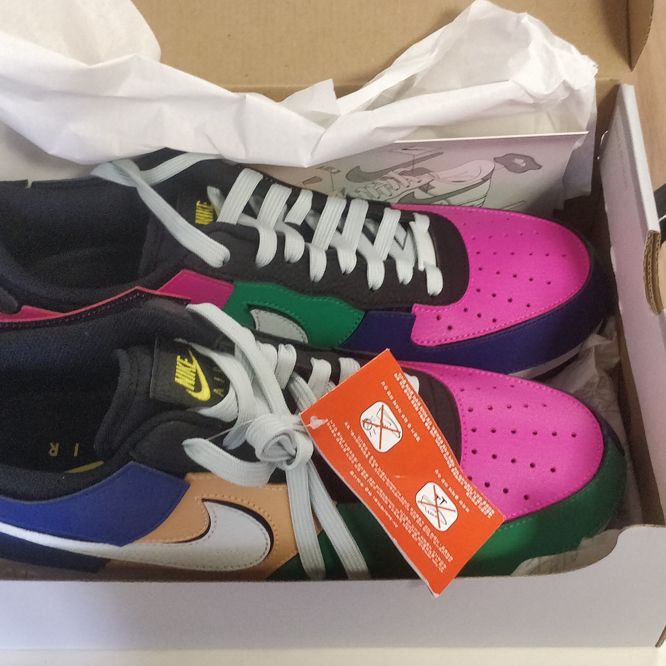 Nike Air Force 1/1 Multi-Color 착용 스타일 - 3