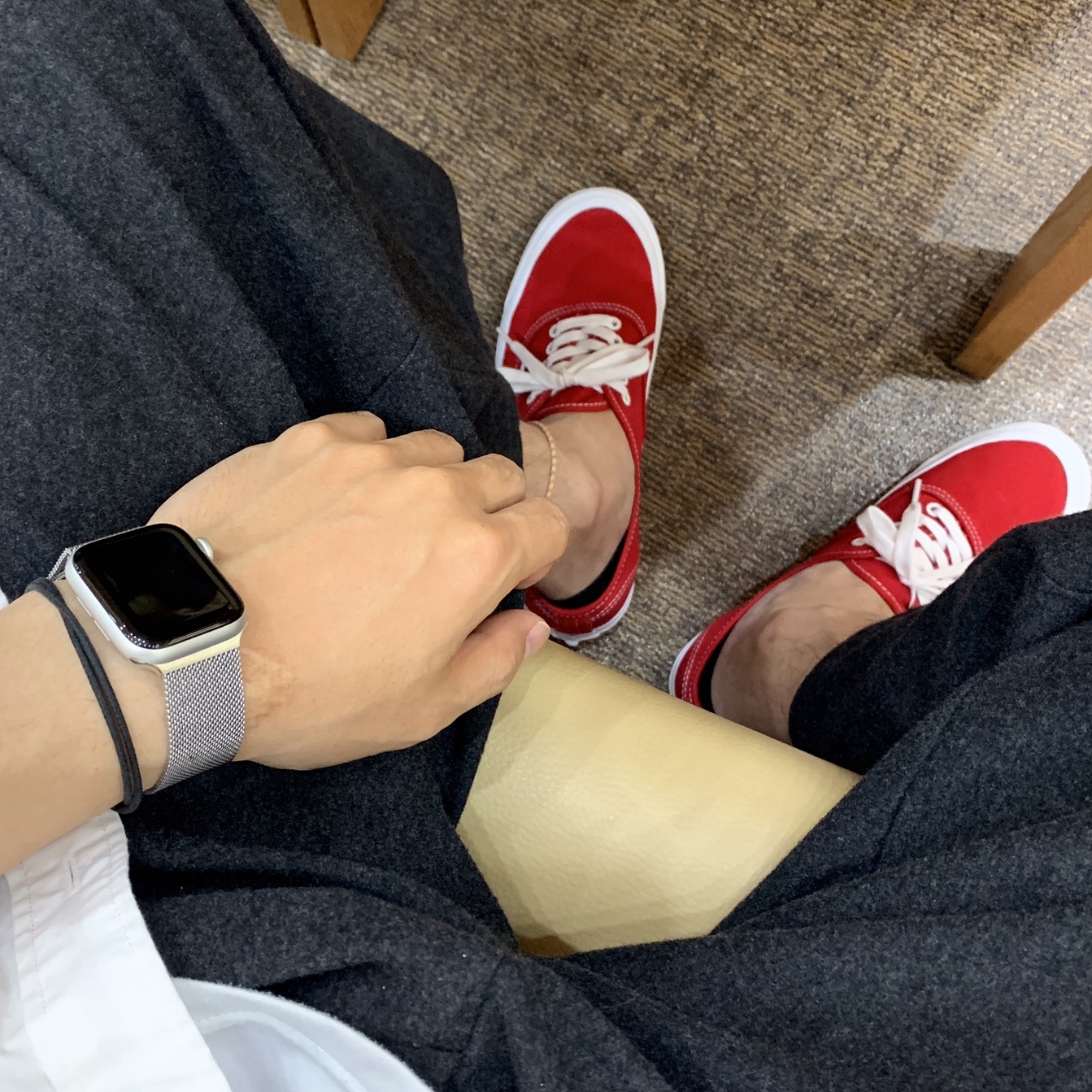 Vans Vault OG Authentic LX Red 착용 스타일