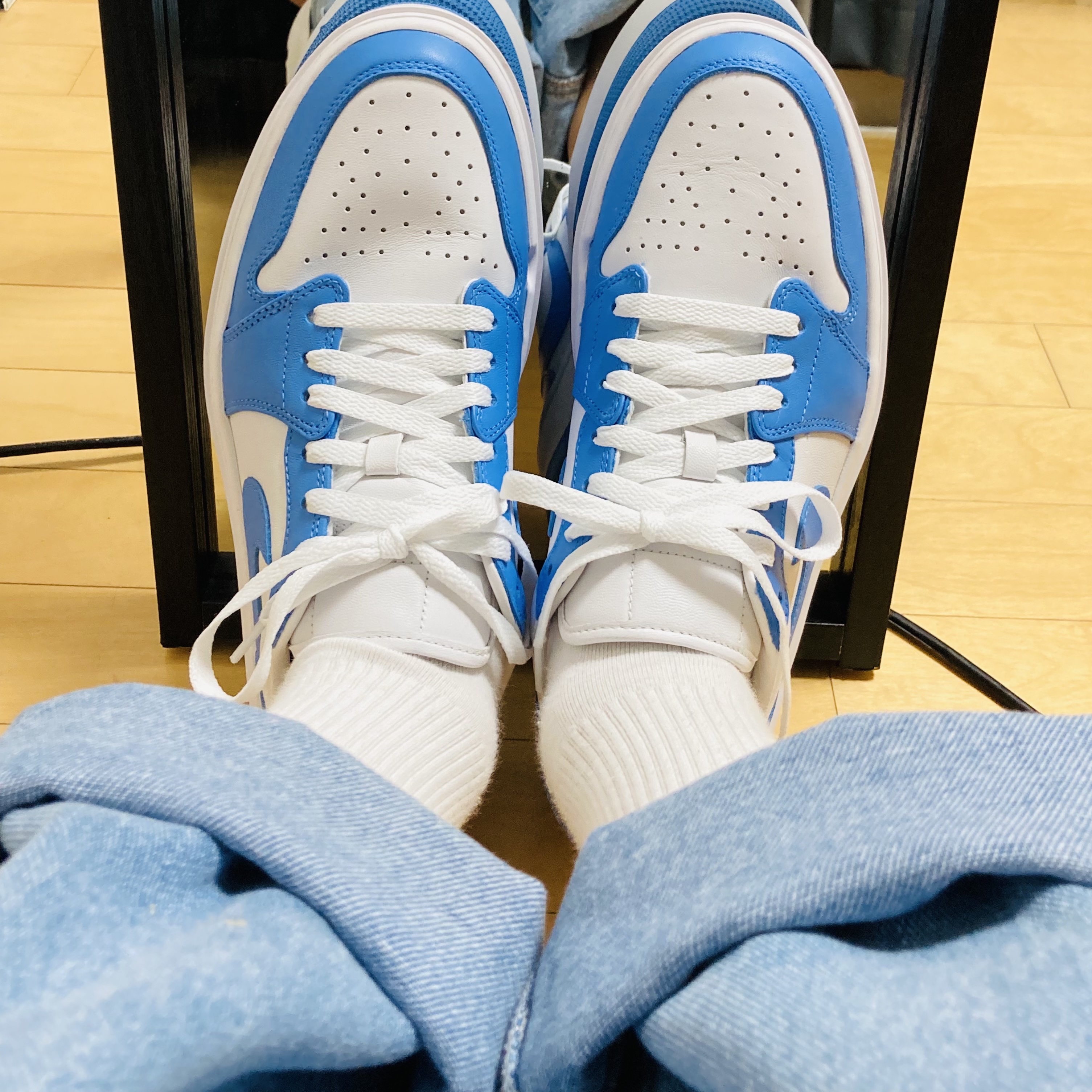 (W) Jordan 1 Elevate Low SE University Blue 착용 스타일 - 3