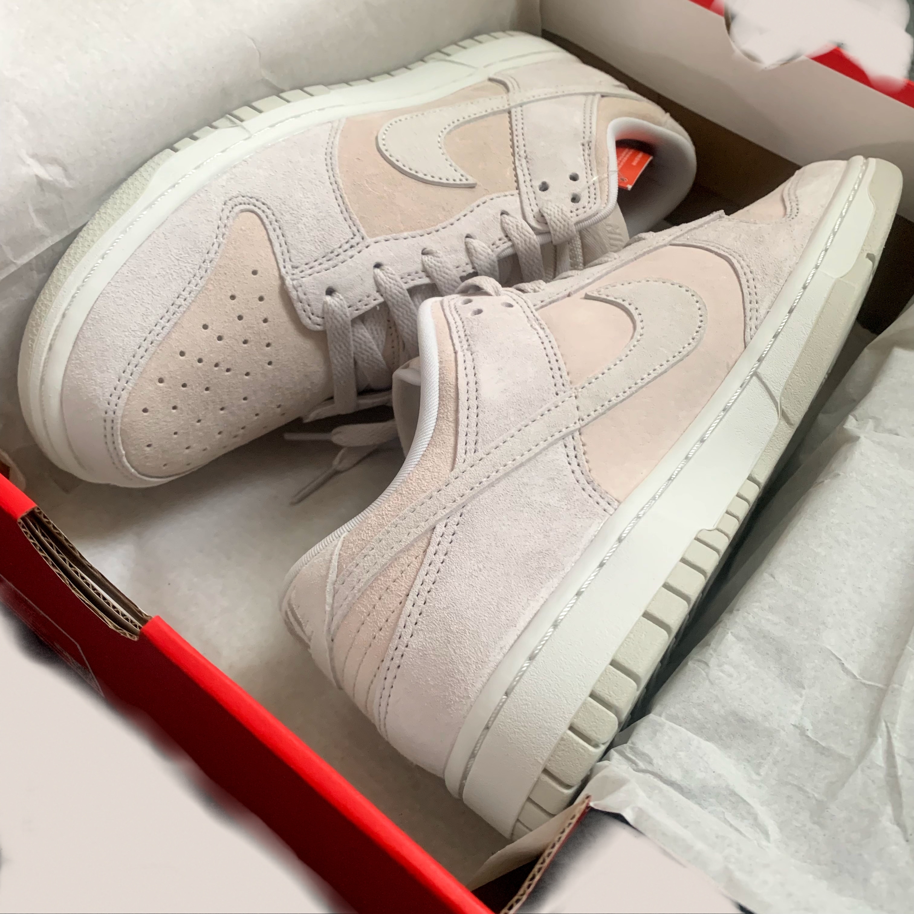 Nike Dunk Low Retro PRM Vast Grey 착용 스타일