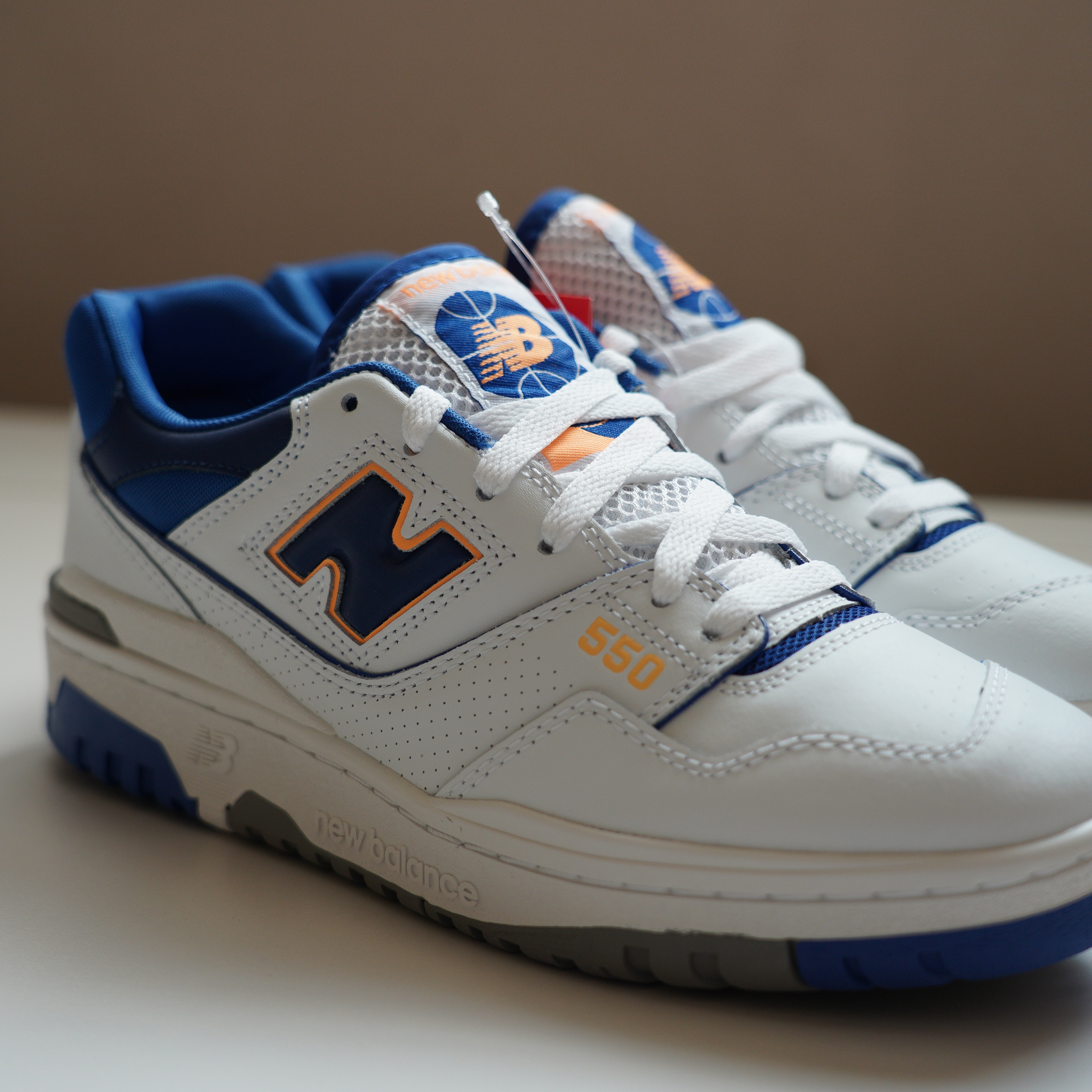 New Balance 550 White Infinity Blue - 2E Wide 착용 스타일 - 4