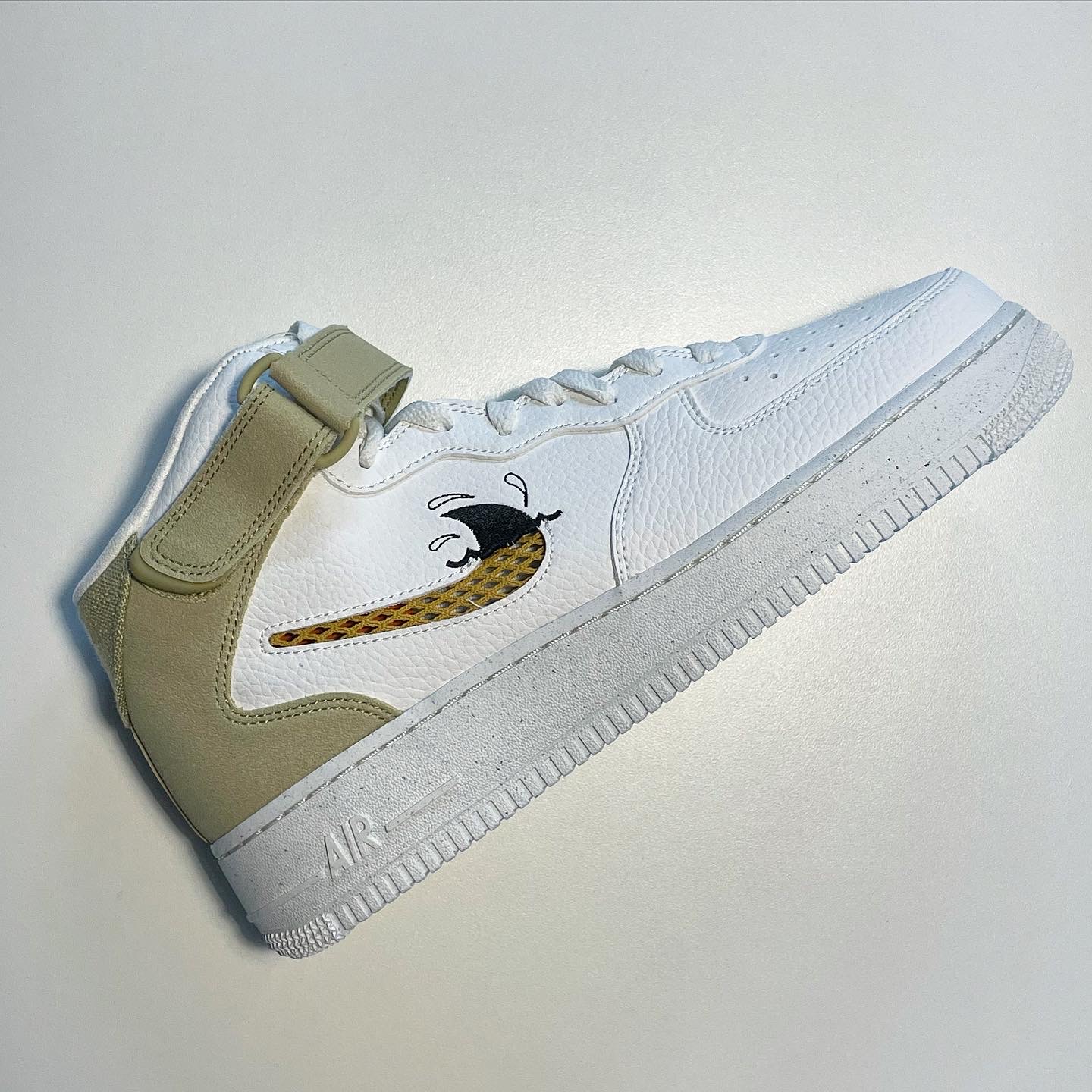 Nike Air Force 1 Mid '07 LV8 Next Nature Sun Club 착용 스타일 - 2