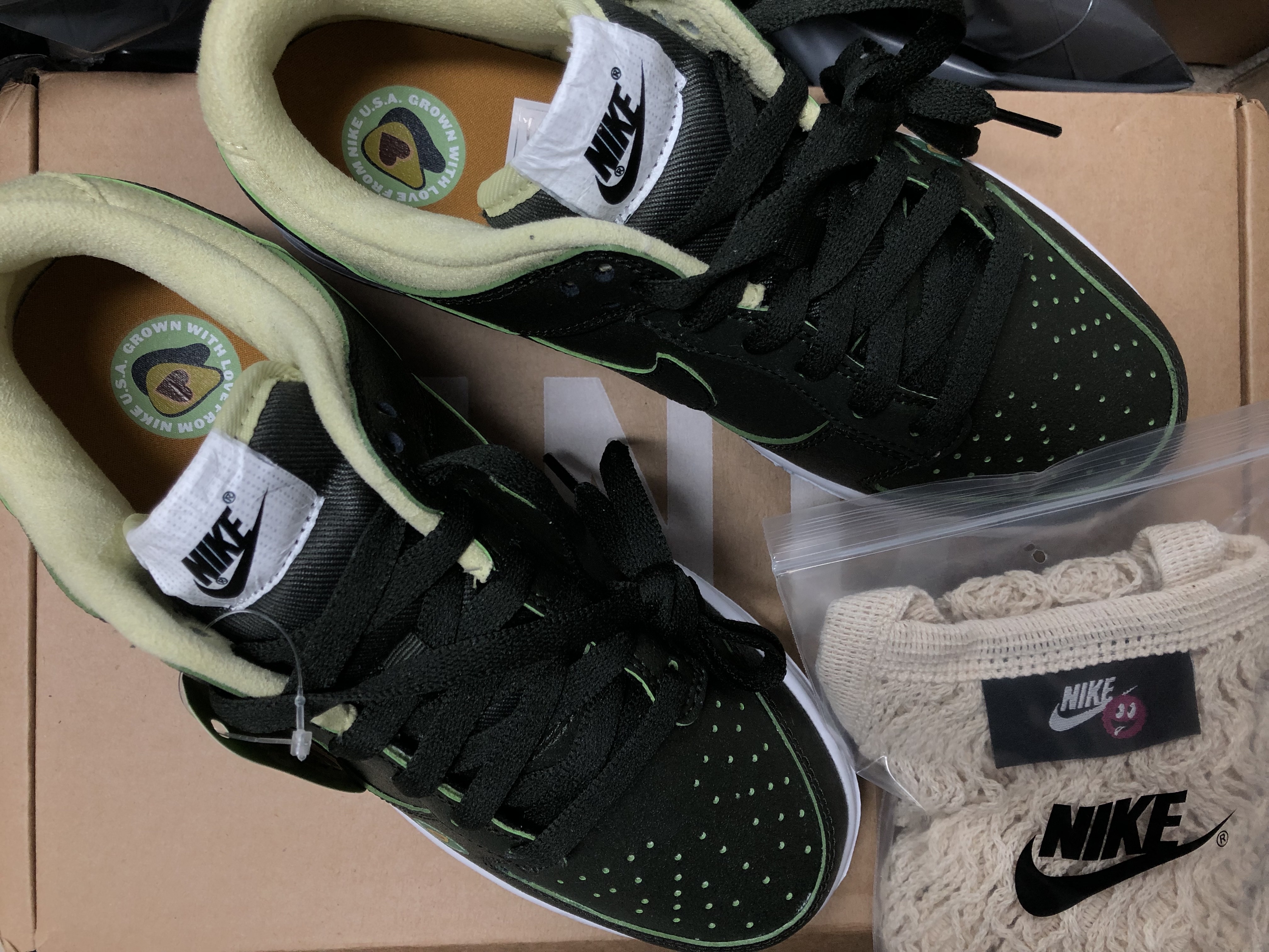 (W) Nike Dunk Low LX Avocado 착용 스타일