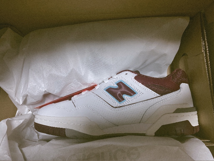 New Balance 550 Burgundy Cyan - 2E Wide 착용 스타일