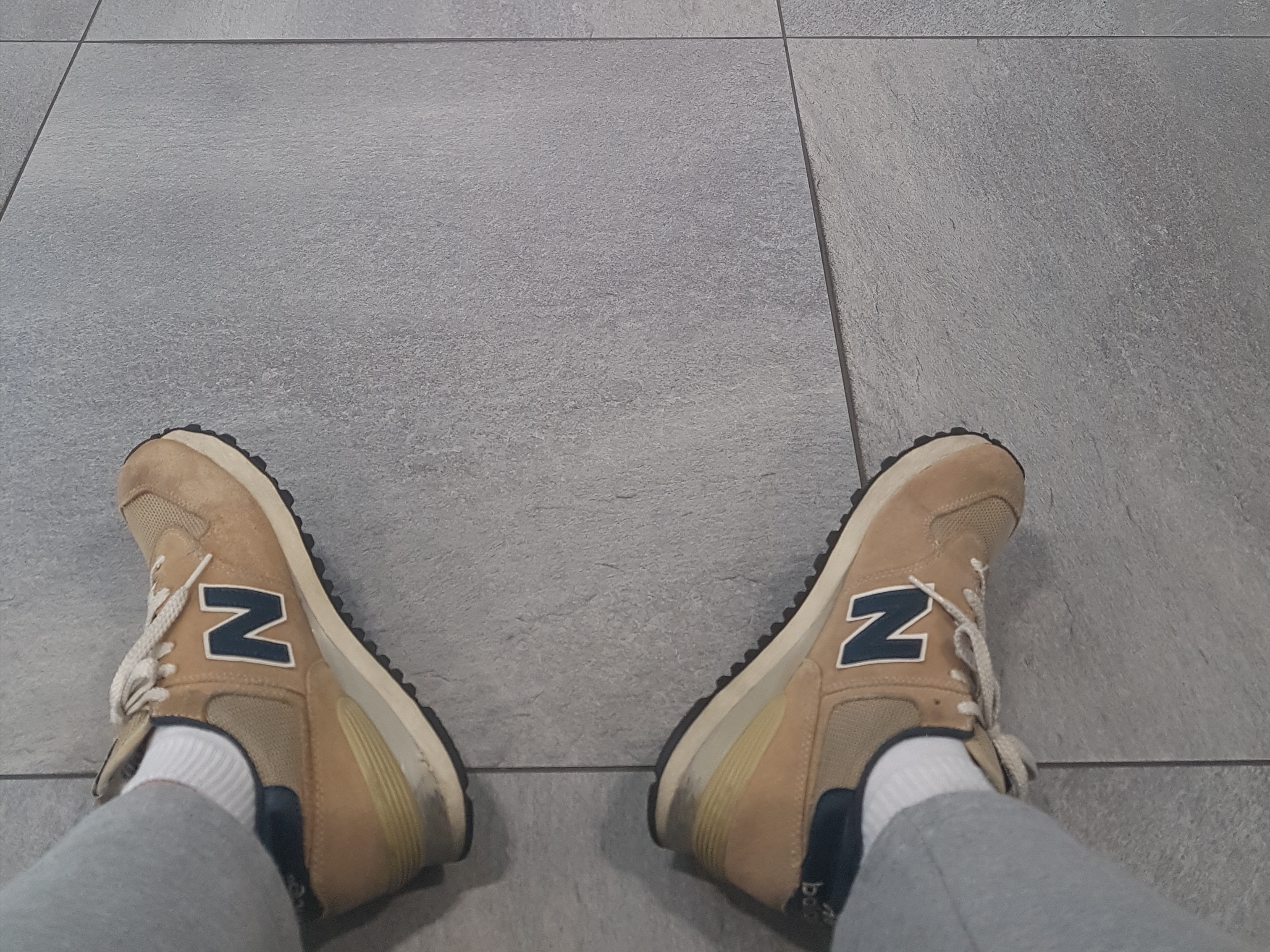 New Balance 574 Incense Atlantic 착용 스타일