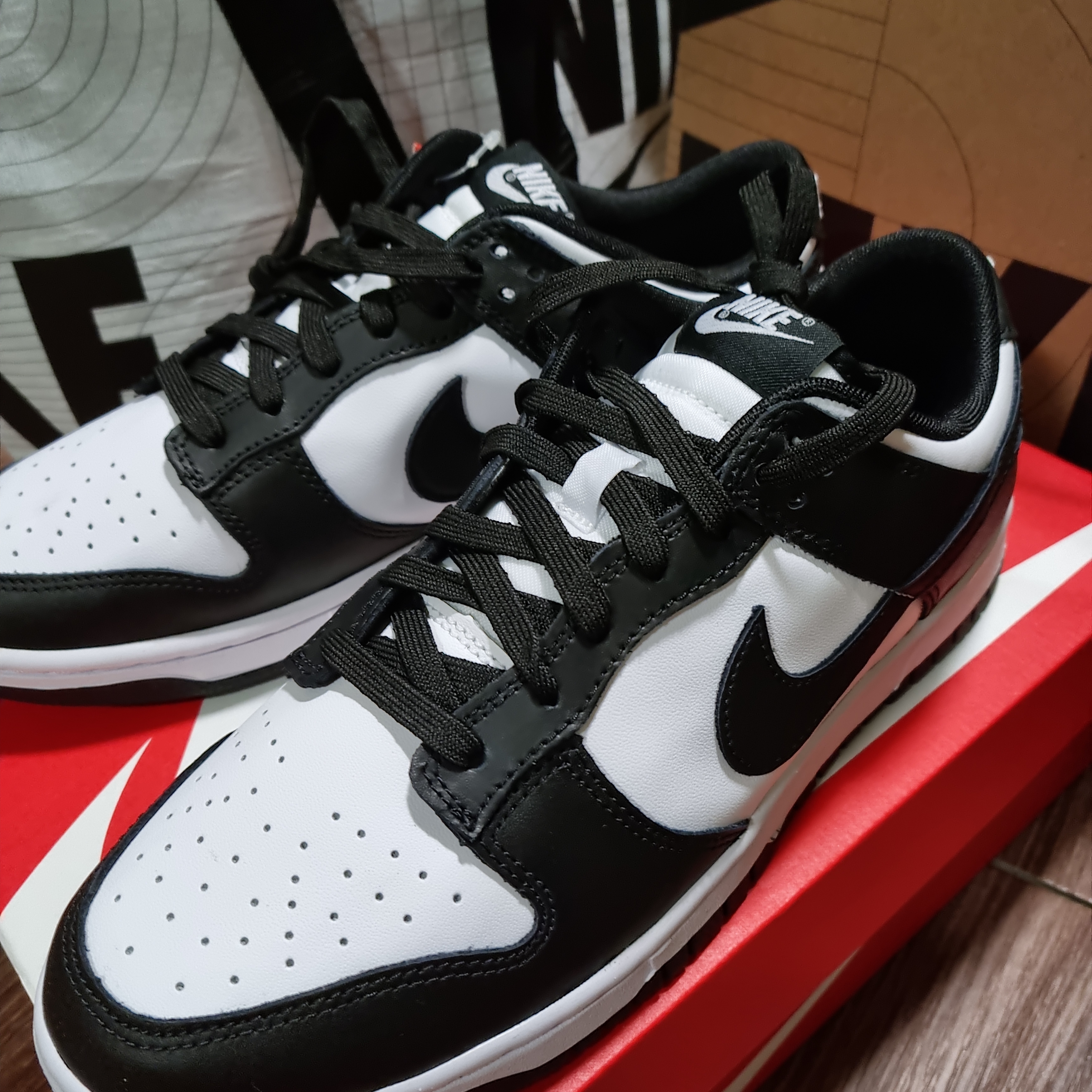 Nike Dunk Low Retro Black 착용 스타일 - 3