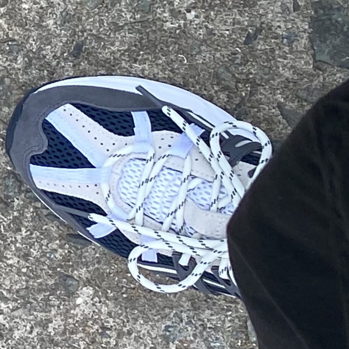 Asics Gel-Sonoma 15-50 French Blue 착용 스타일