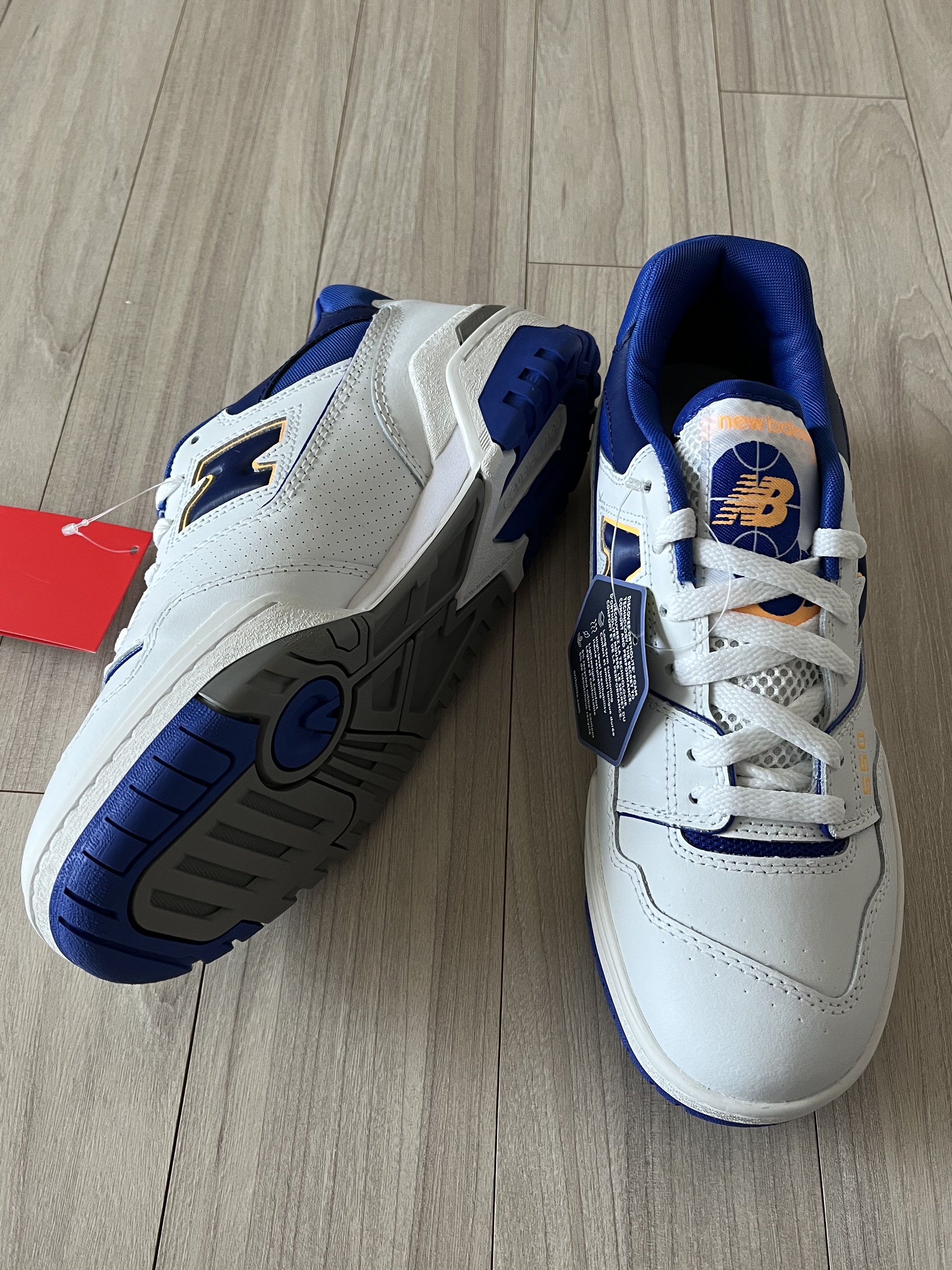 New Balance 550 White Blue - 2E Wide 착용 스타일 - 3