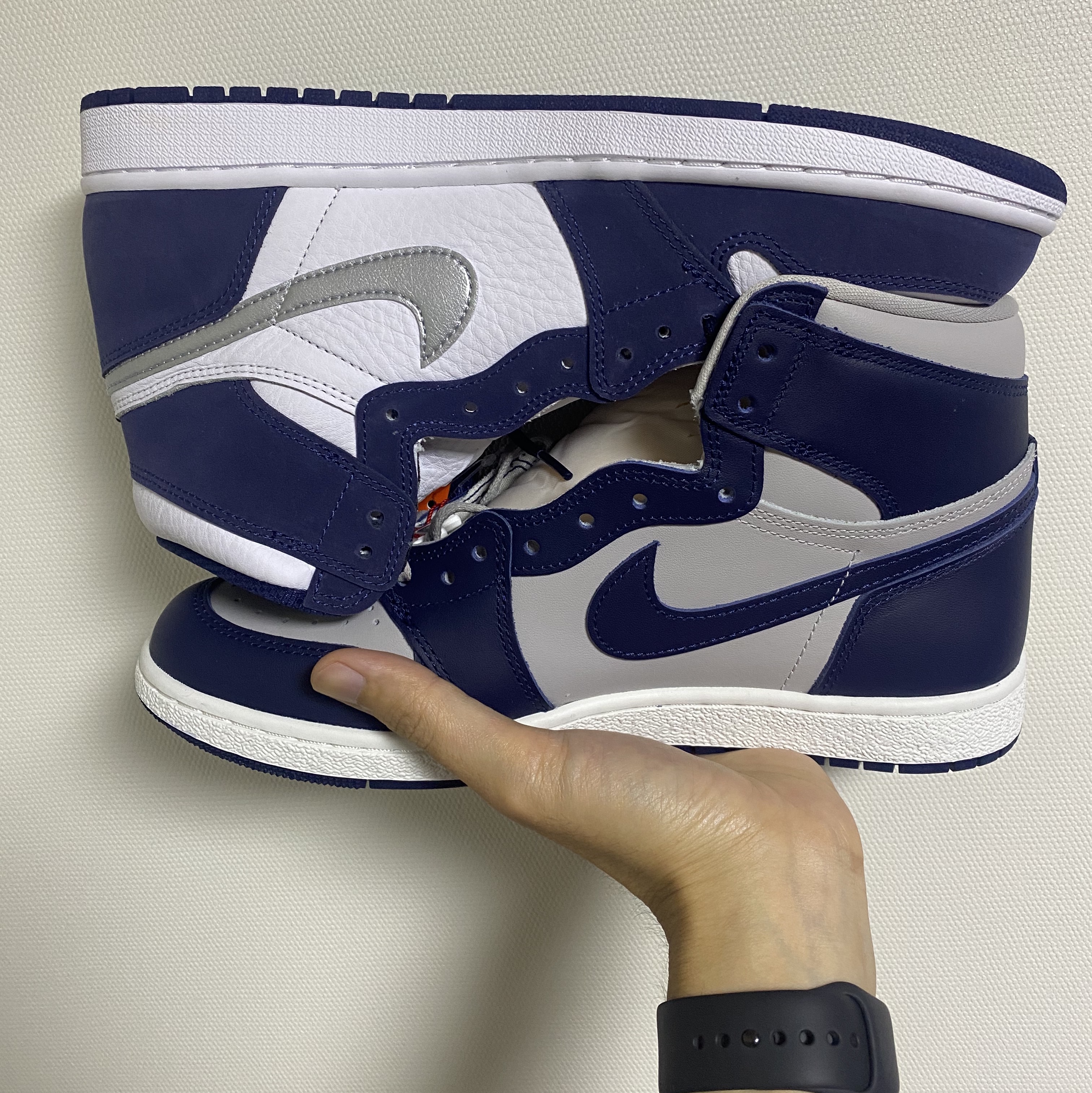 Jordan 1 Retro High OG CO.JP Midnight Navy, Jordan 1 High 85 College Navy 착용 스타일