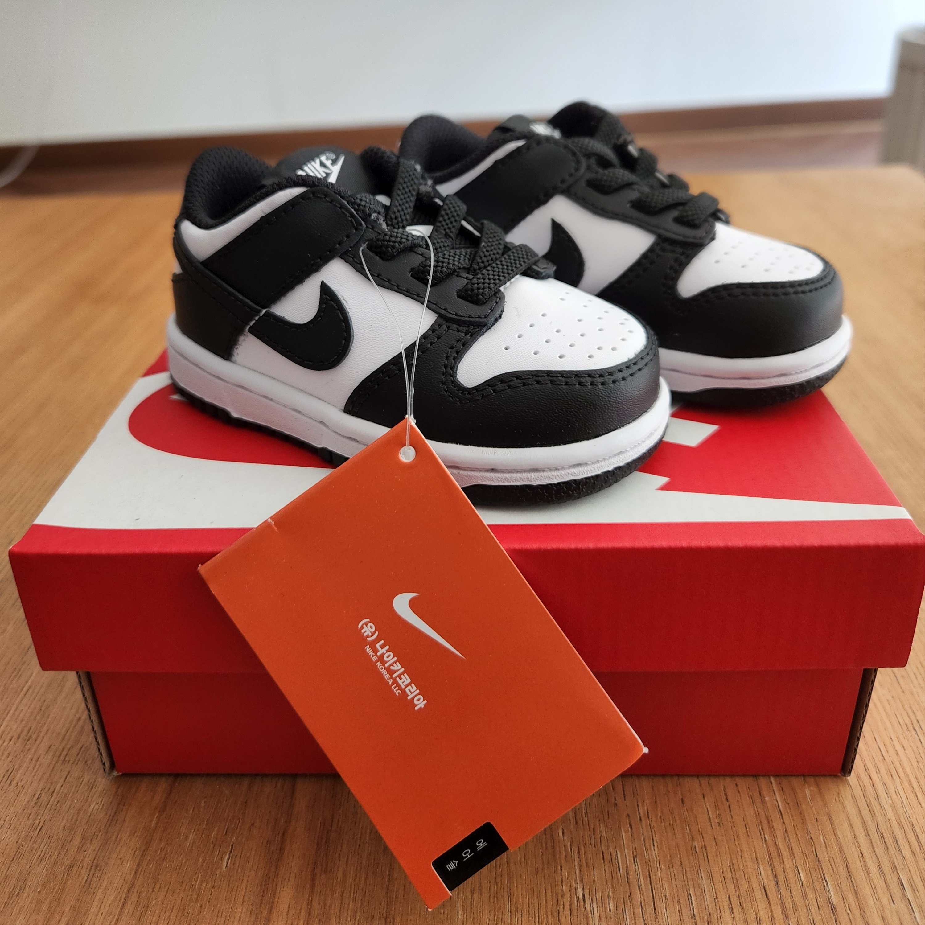 (TD) Nike Dunk Low Black 착용 스타일