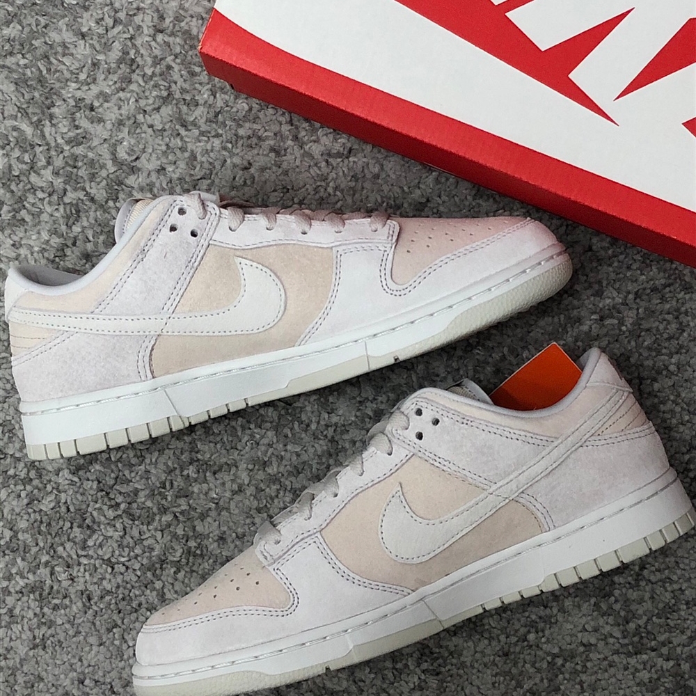 Nike Dunk Low Retro PRM Vast Grey 착용 스타일 - 3