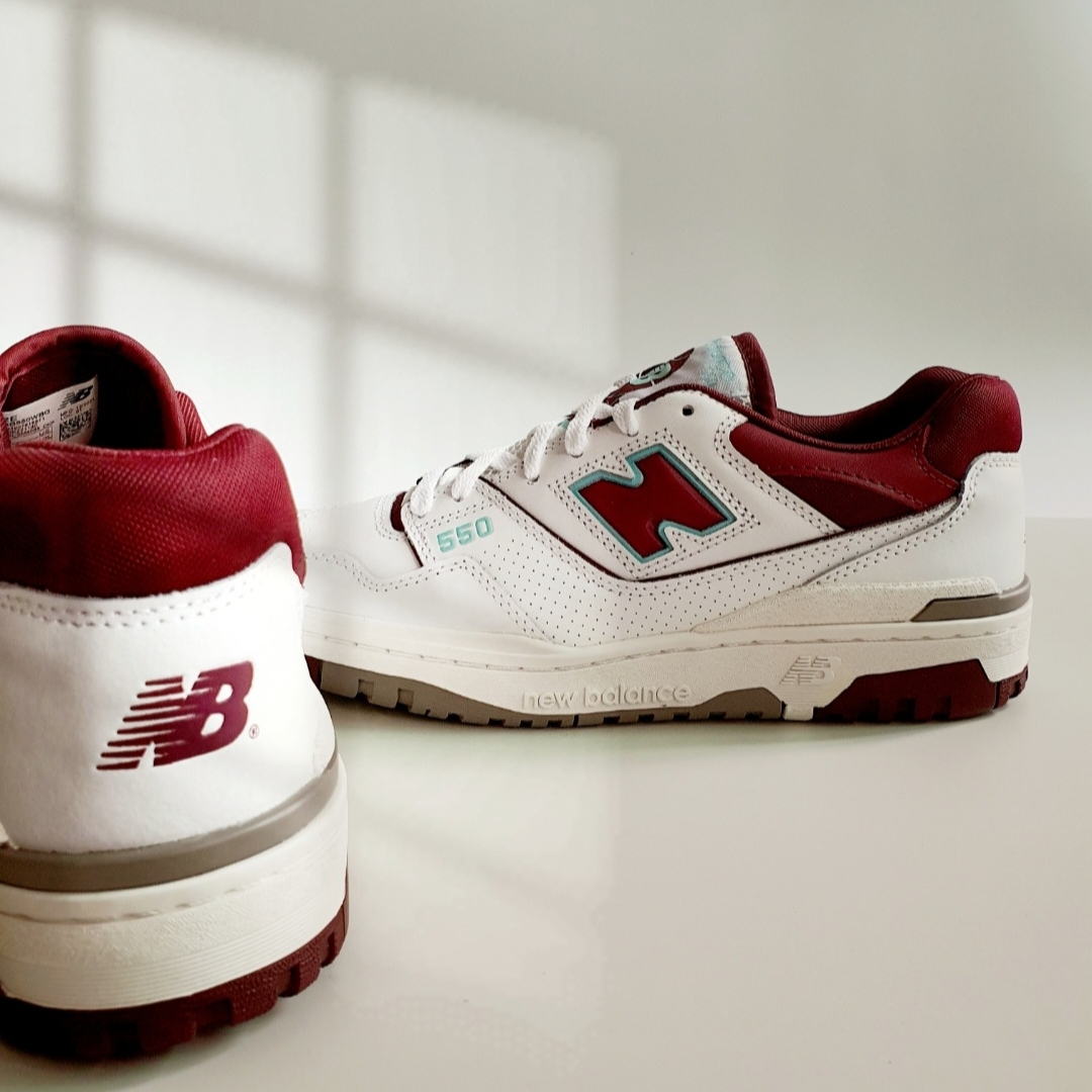 New Balance 550 Burgundy Cyan - D Standard 착용 스타일