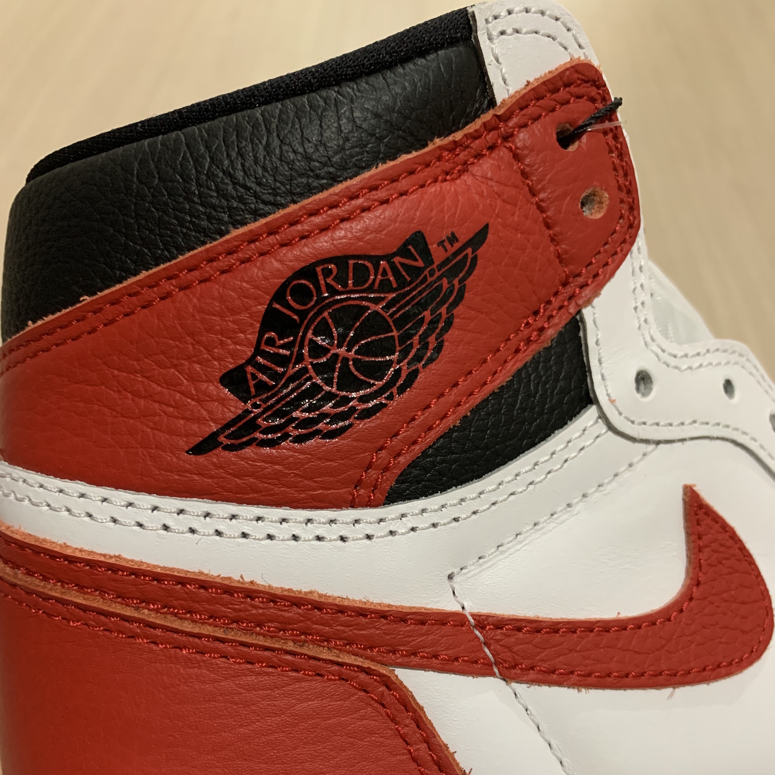 Jordan 1 Retro High OG Heritage 착용 스타일 - 3