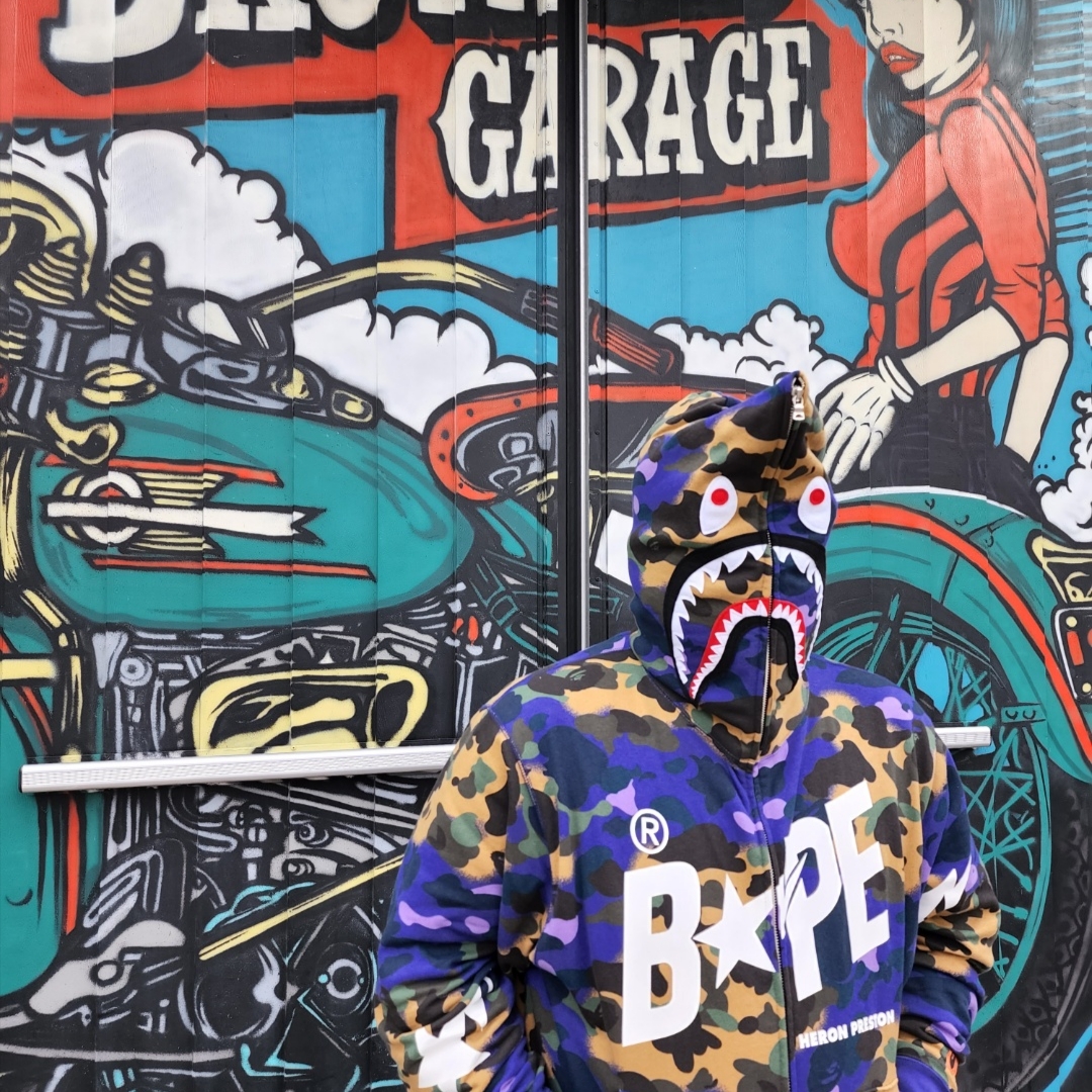 BAPE x Heron Preston Shark Zip Hoodie Purple 착용 스타일