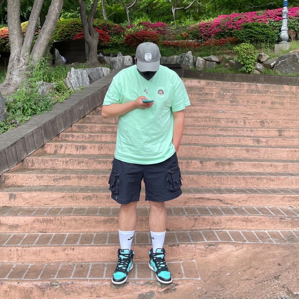 Nike x Diamond Supply Co. SB Dunk High Tiffany, Nike ACG Cargo Shorts Black - Asia 착용 스타일 - 2