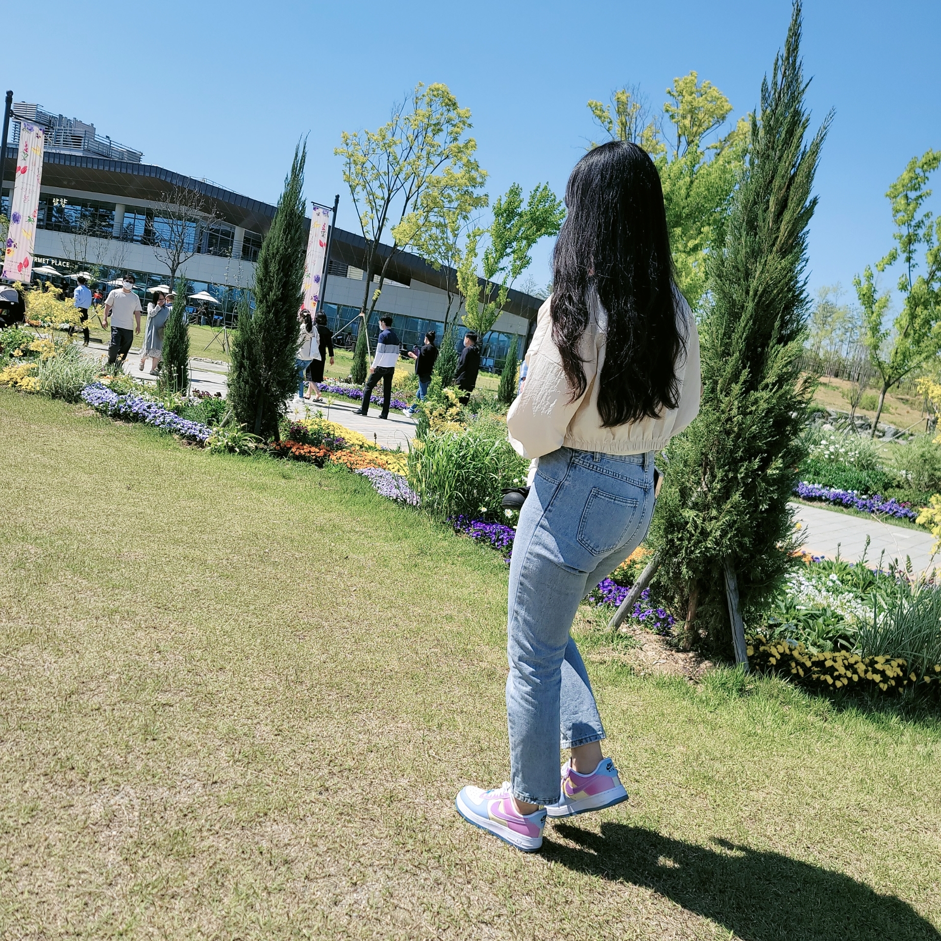 Jordan 1 Retro High OG Heritage, Nike x Peaceminusone Kwondo1 White 착용 스타일 - 3