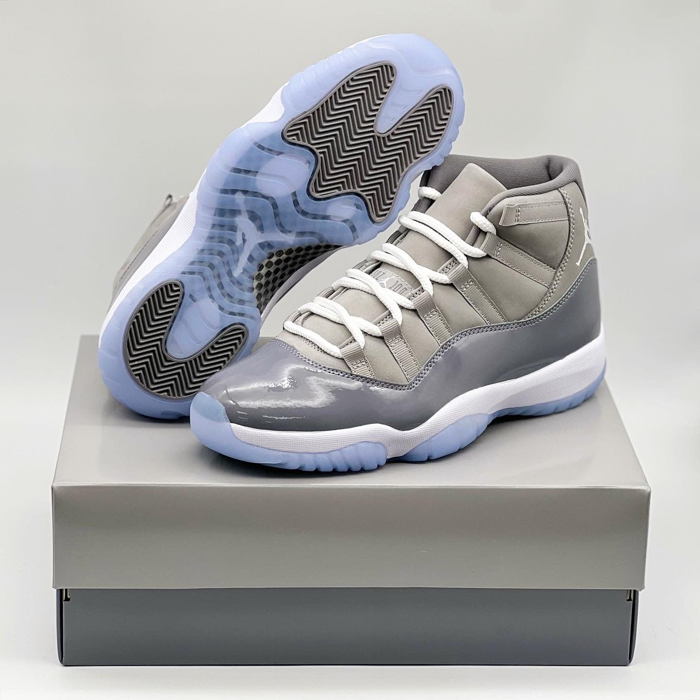 Jordan 11 Retro Cool Grey 2021 착용 스타일 - 1