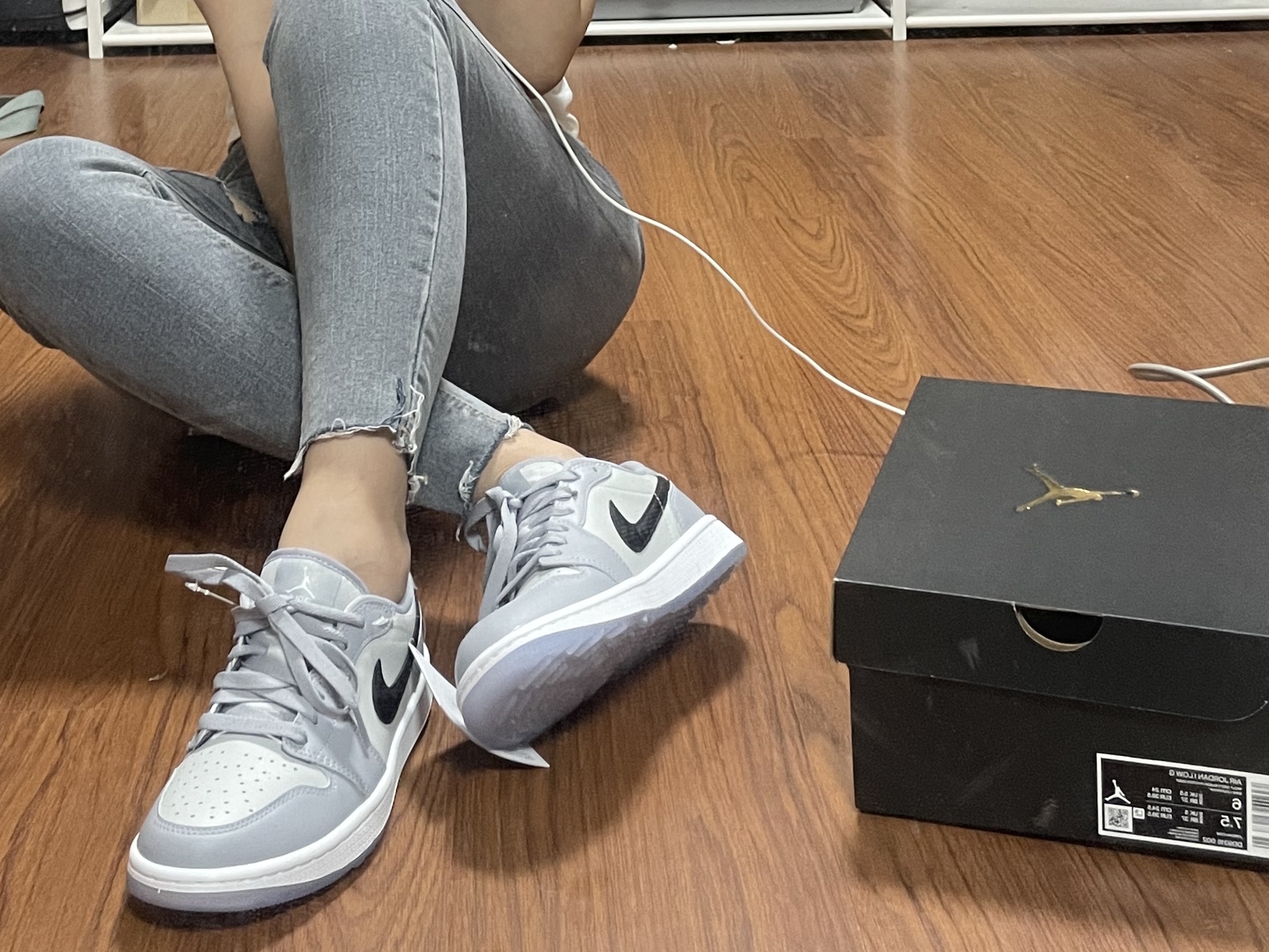 Jordan 1 Low Golf Wolf Grey 착용 스타일