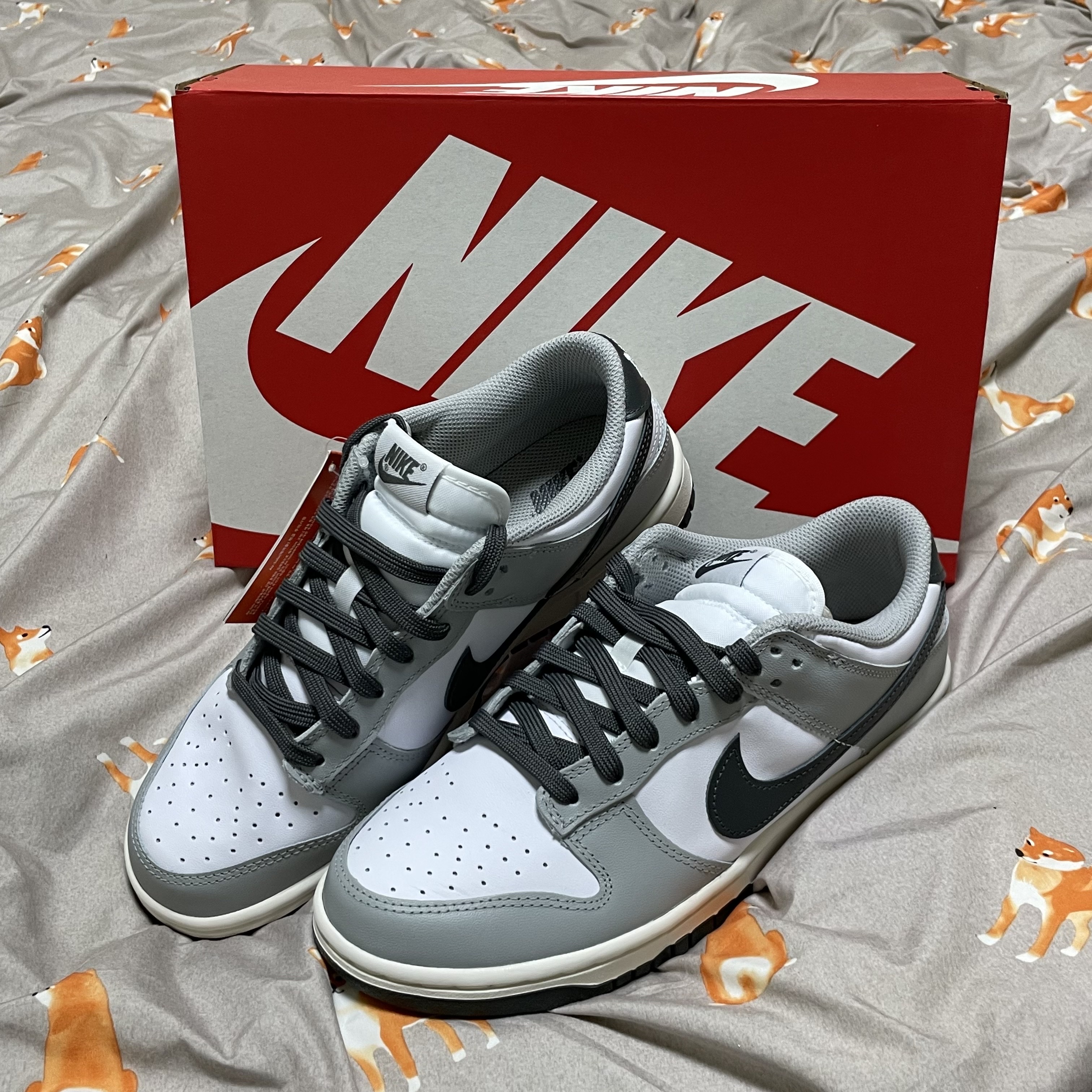 (W) Nike Dunk Low Light Smoke Grey 착용 스타일