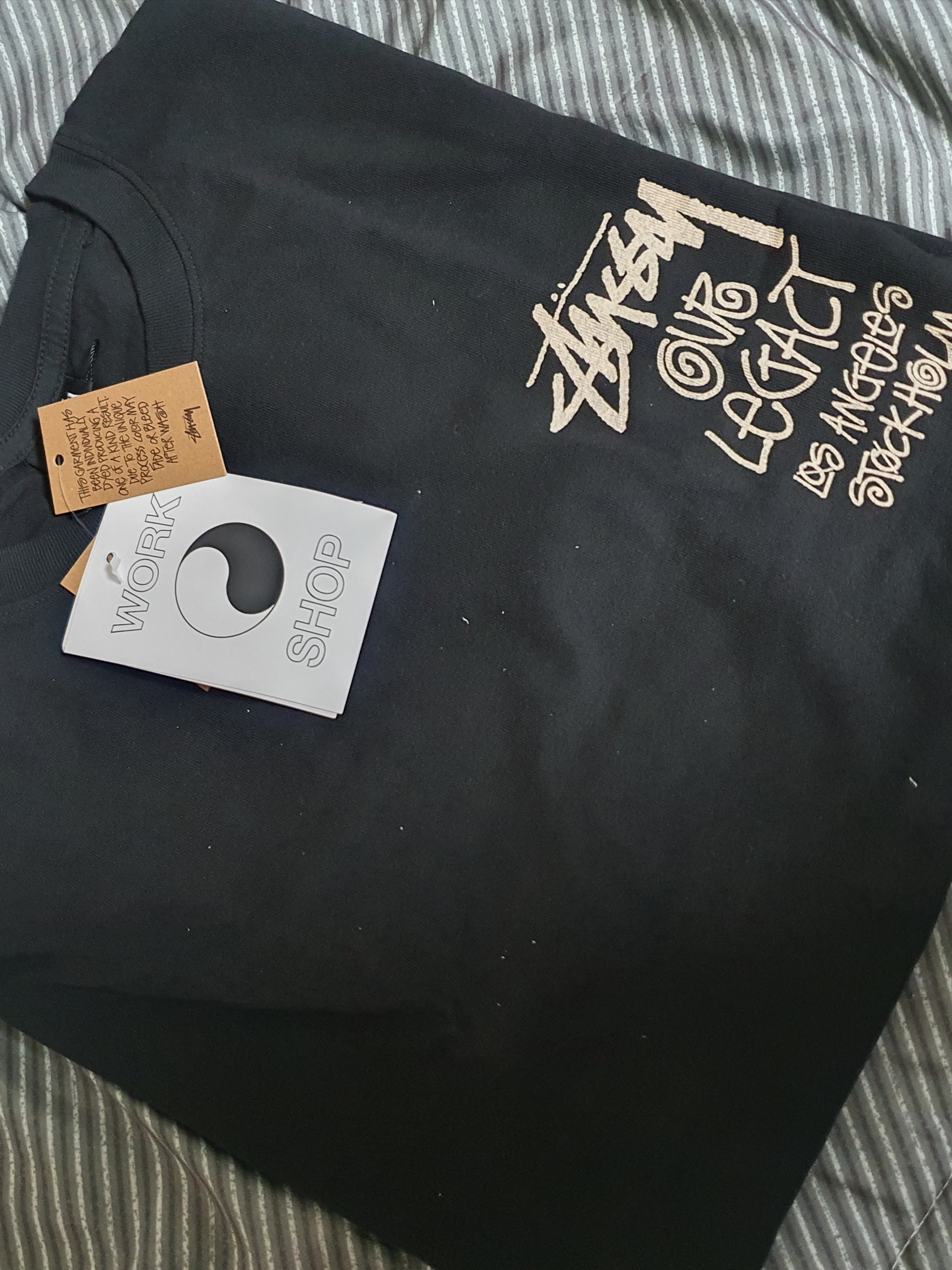 Stussy x Our Legacy Surfman Pig. Dyed T-Shirt Black - 21FW, Jordan 1 x Travis Scott x Fragment Retro Low OG SP Military Blue 착용 스타일 - 2