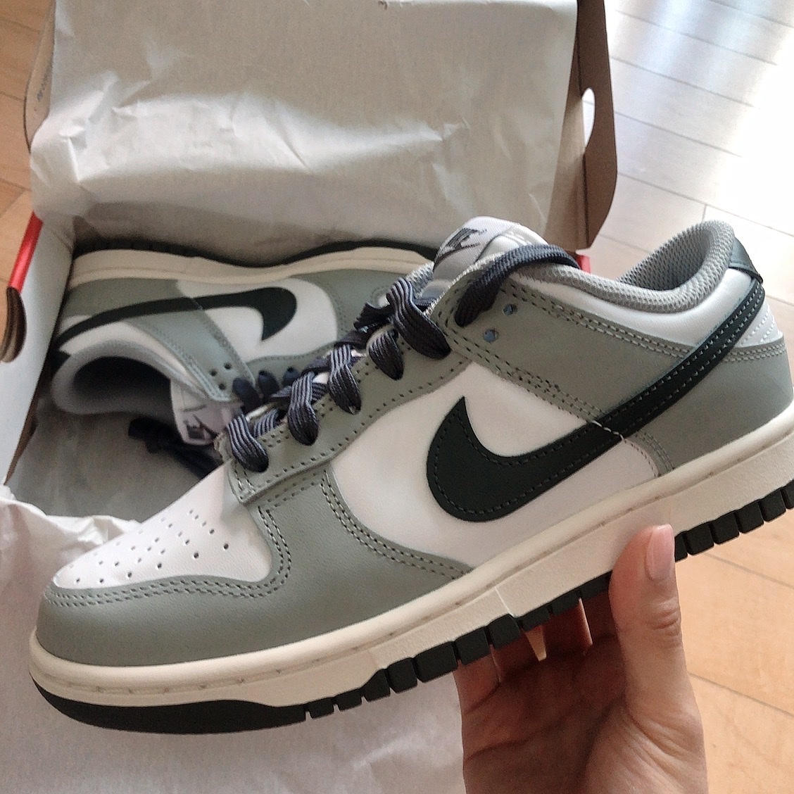 (W) Nike Dunk Low Light Smoke Grey 착용 스타일