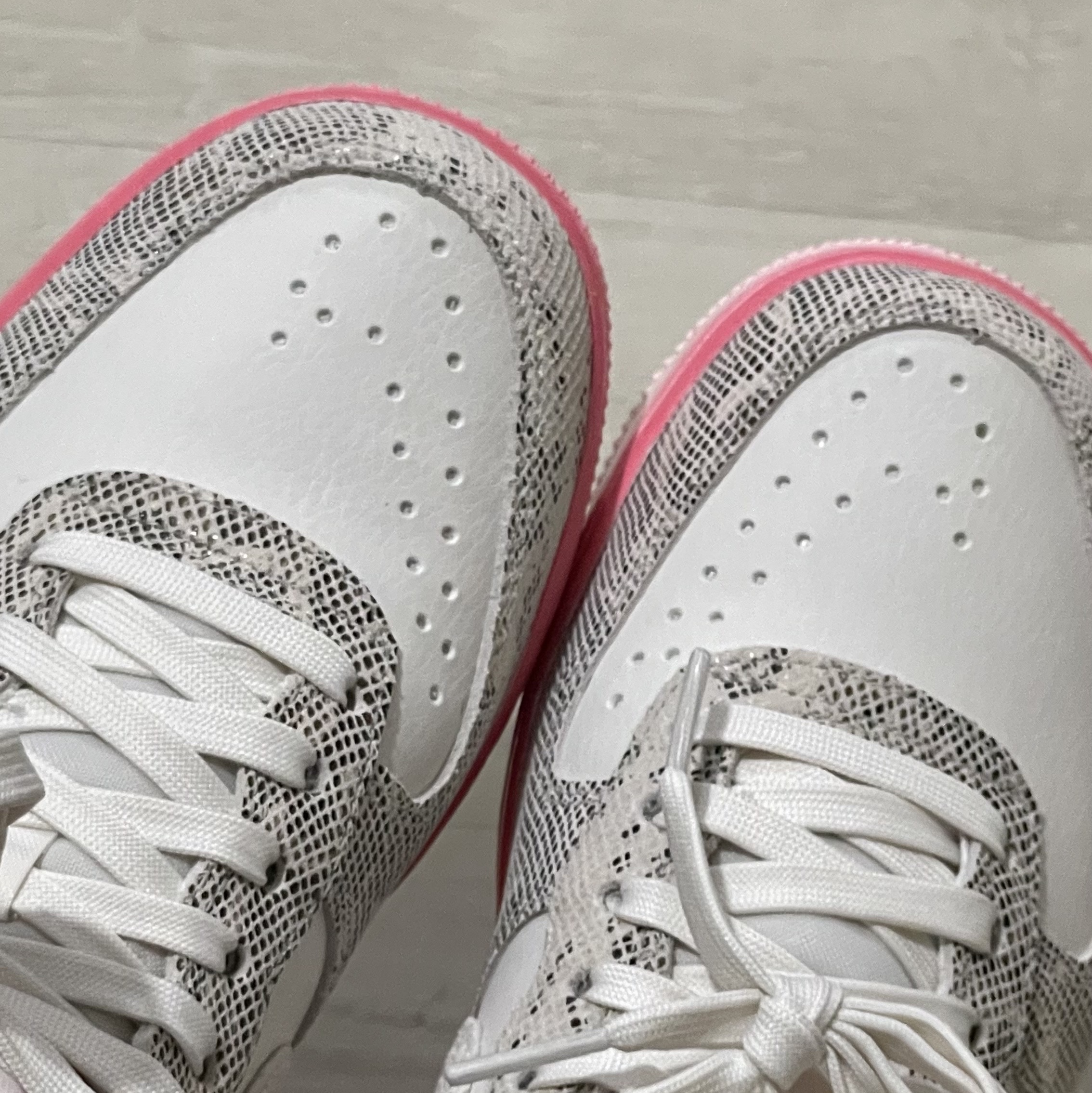 (W) Nike Air Force 1 '07 LX Our Force 1 착용 스타일 - 3