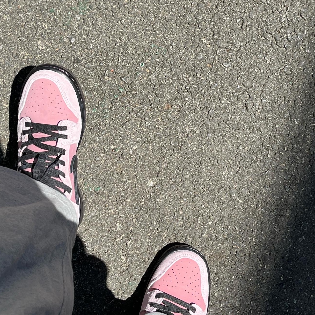Nike x KCDC SB Dunk High Pro QS Elemental Pink 착용 스타일