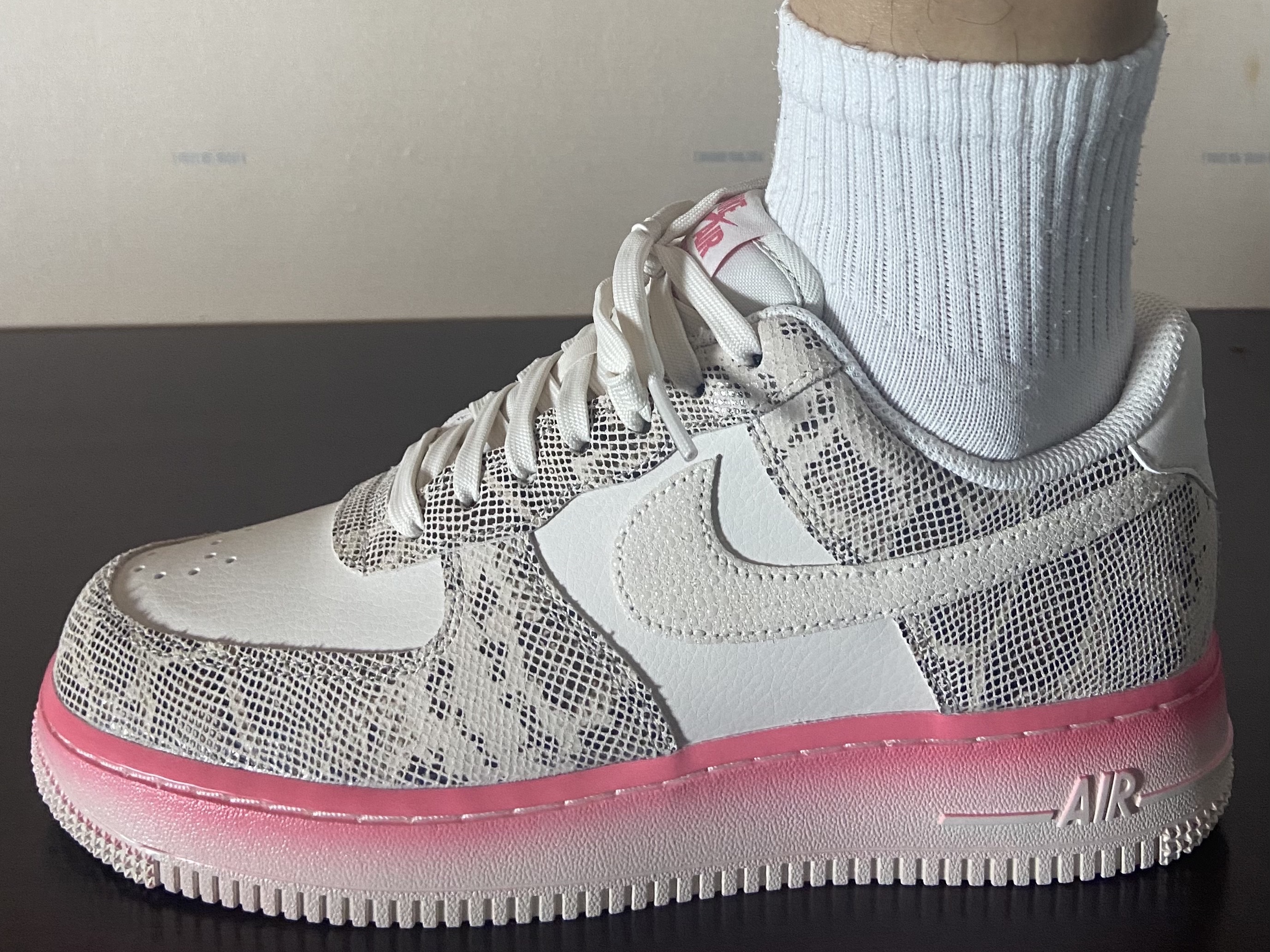 (W) Nike Air Force 1 '07 LX Our Force 1 착용 스타일