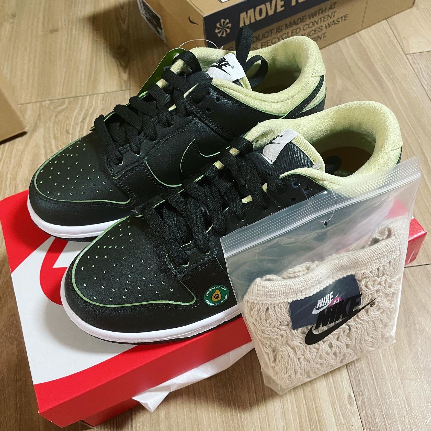 (W) Nike Dunk Low LX Avocado 착용 스타일 - 1