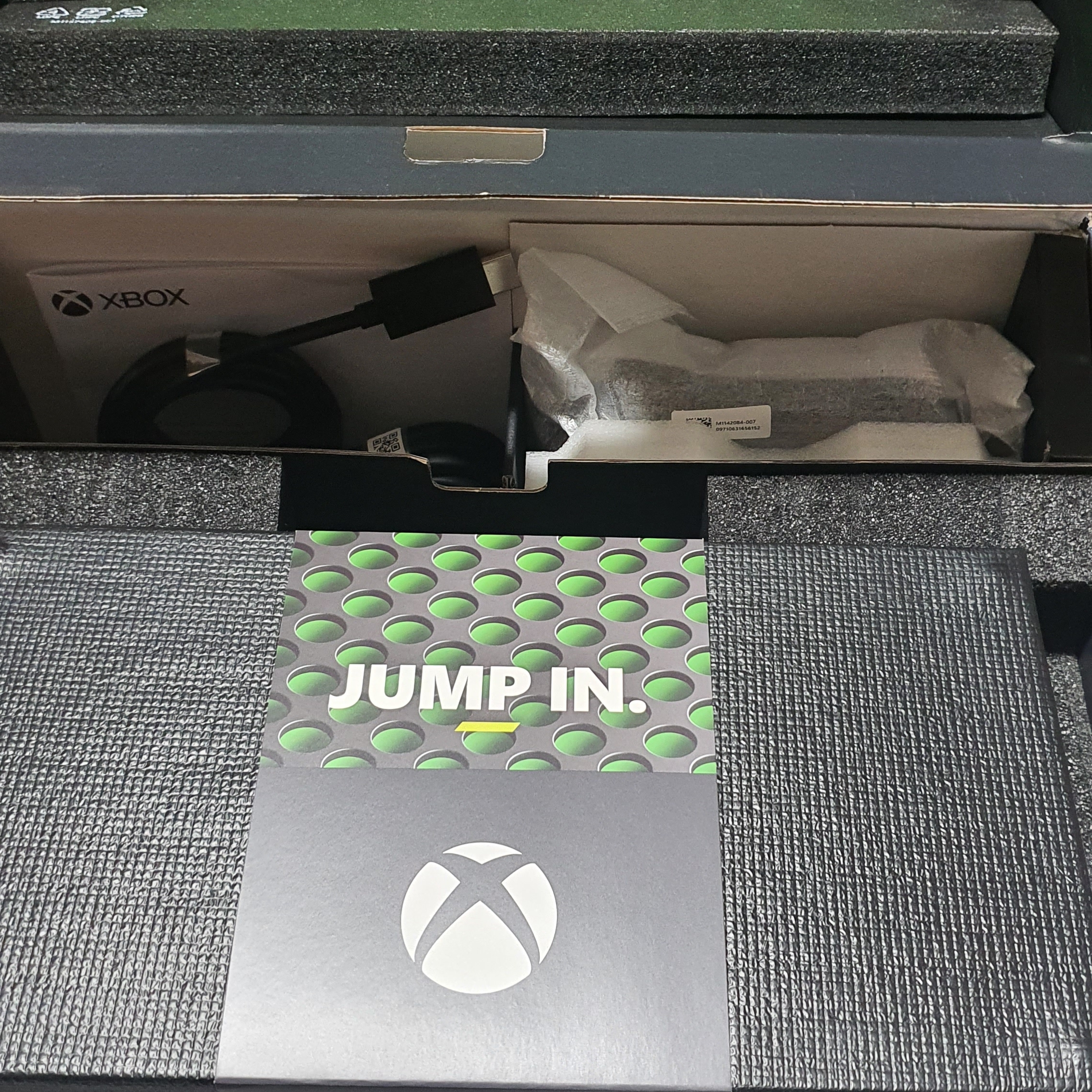 Xbox Series X (220V) 착용 스타일