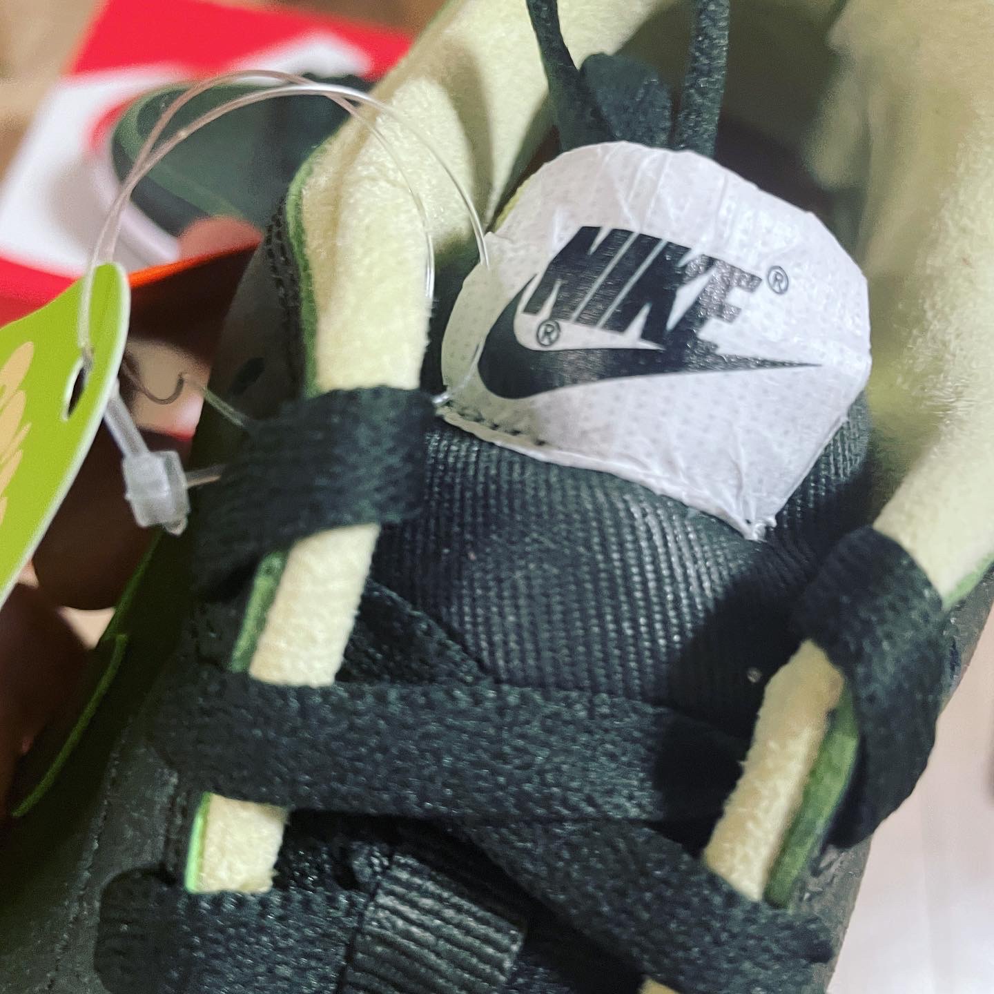 (W) Nike Dunk Low LX Avocado 착용 스타일 - 3