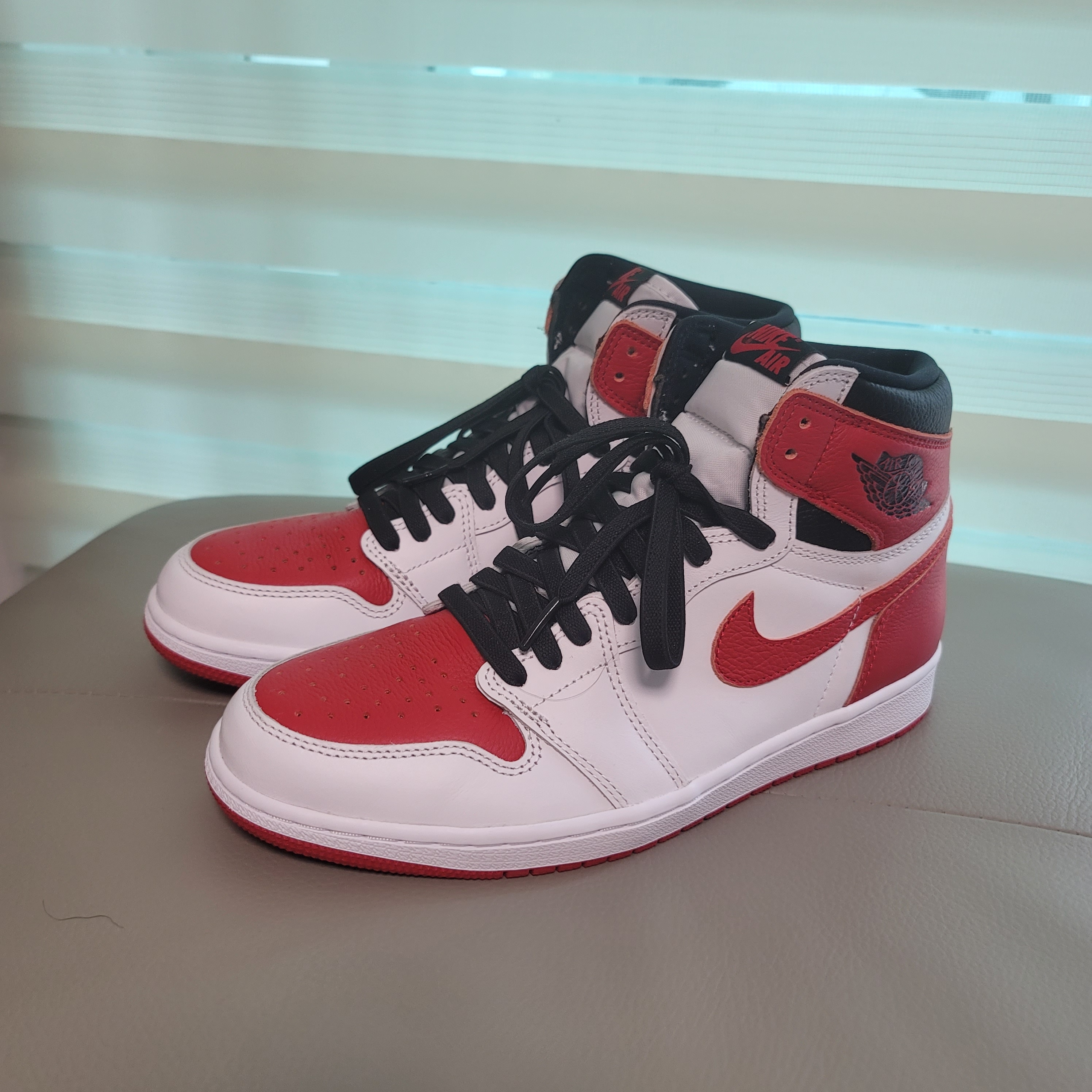 Jordan 1 Retro High OG Heritage 착용 스타일 - 1