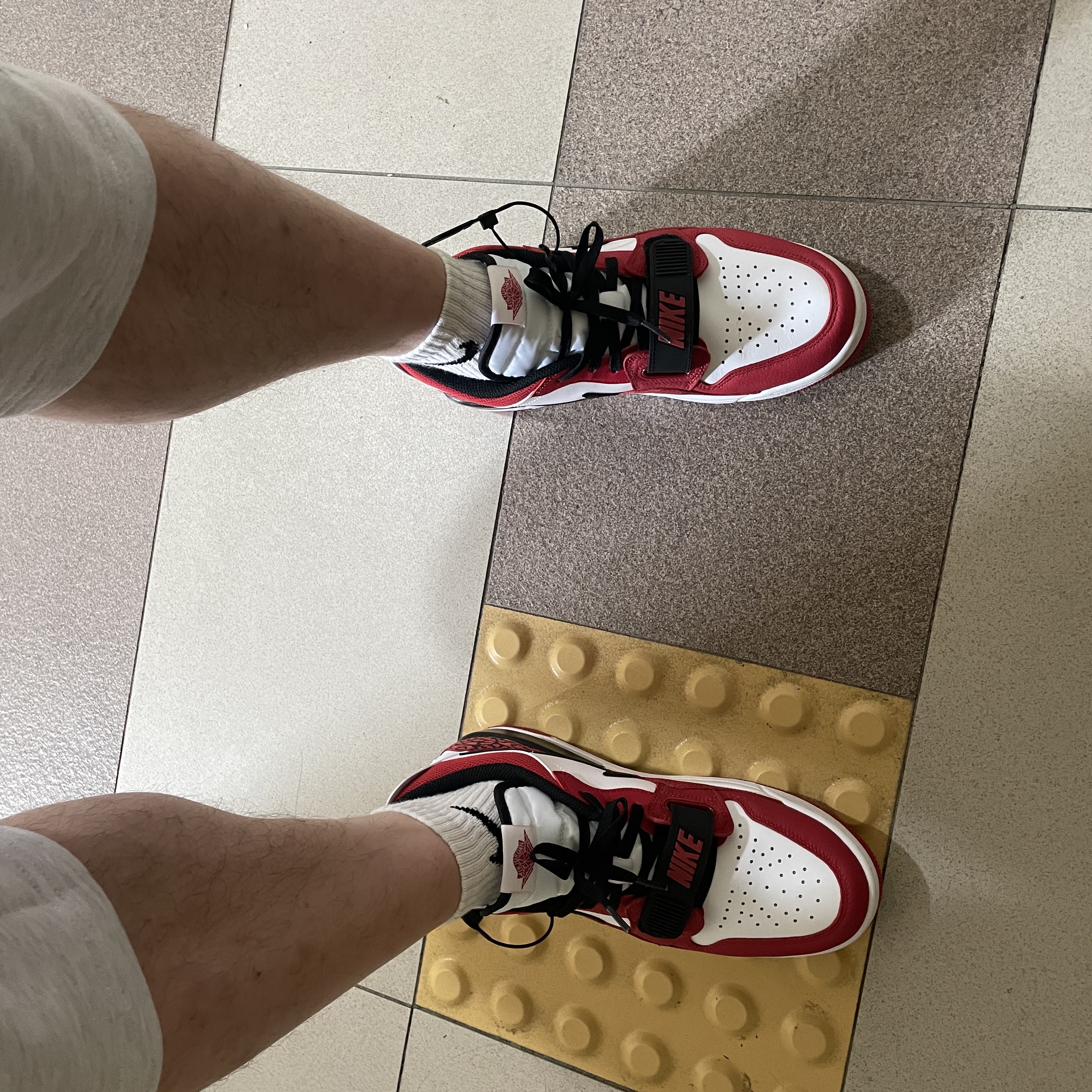 Jordan Legacy 312 Low Chicago 2022 착용 스타일