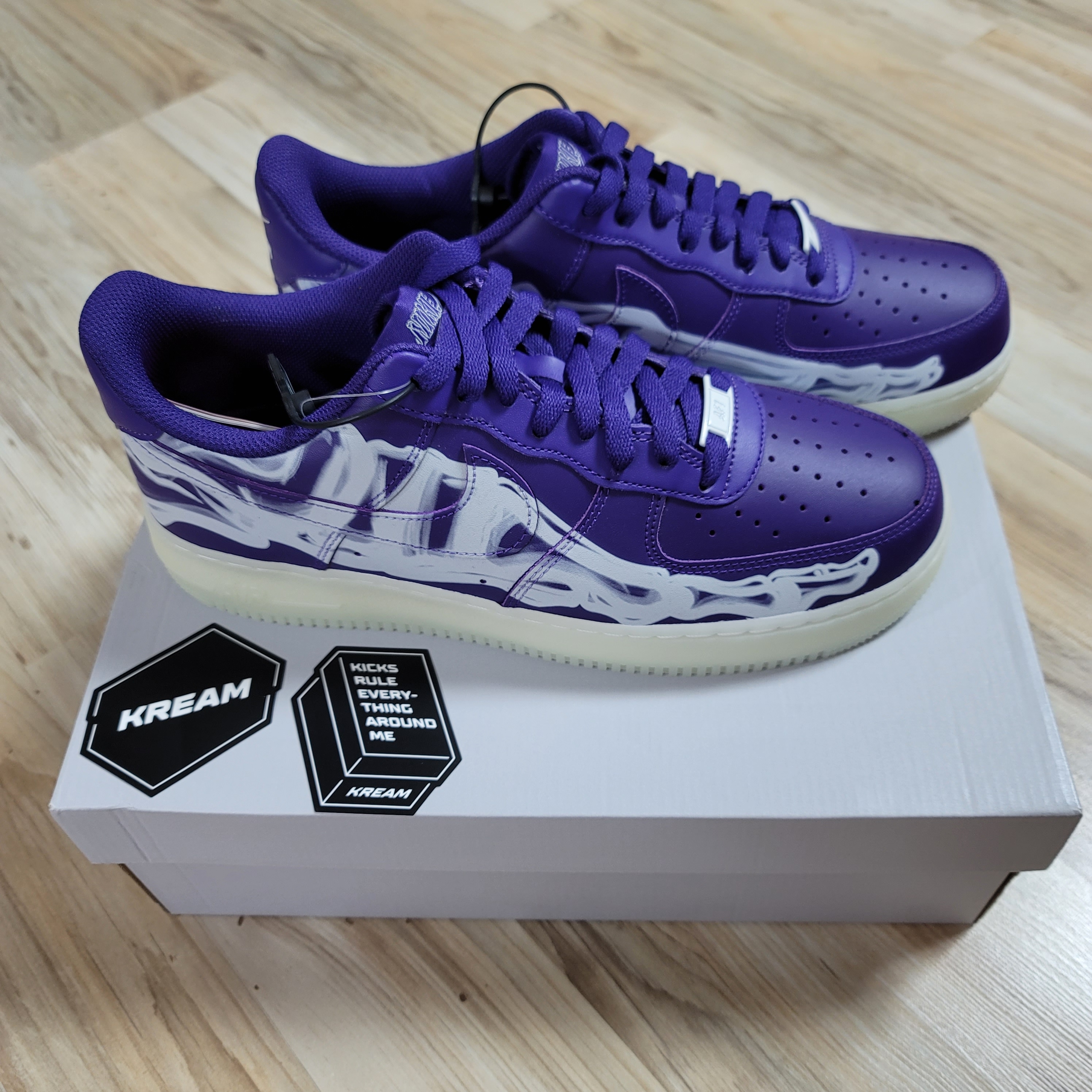 Nike Air Force 1 Low '07 Purple Skeleton 착용 스타일 - 2