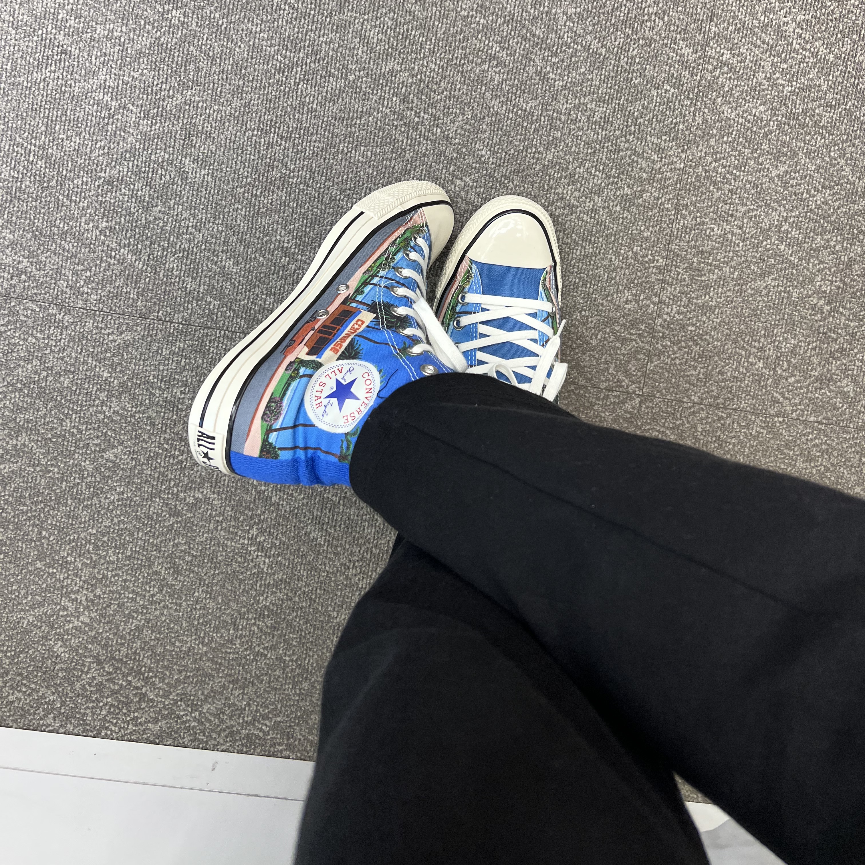 Converse x Hiroshi Nagai Chuck Taylor All Star US Hi Blue 착용 스타일 - 1