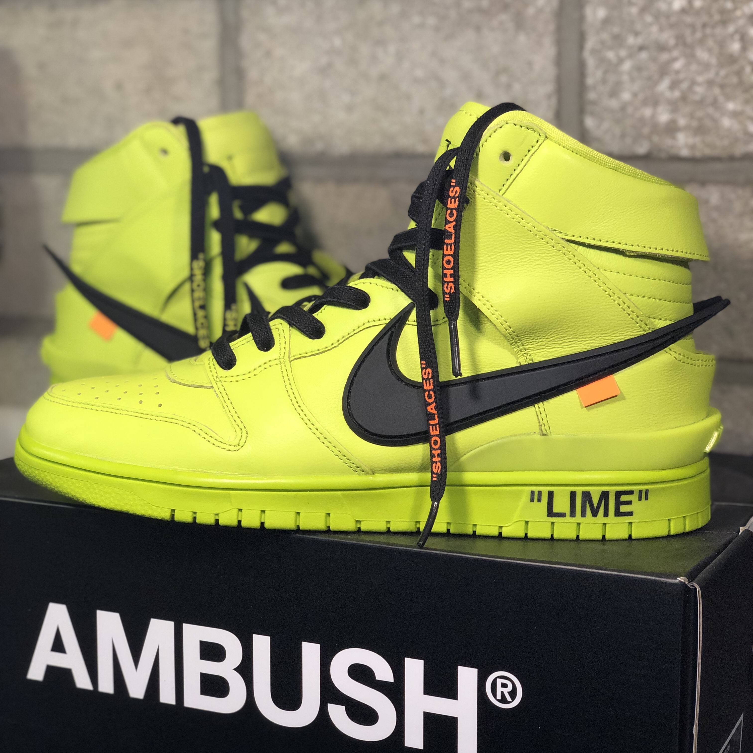Nike x Ambush Dunk High Flash Lime 착용 스타일 - 2