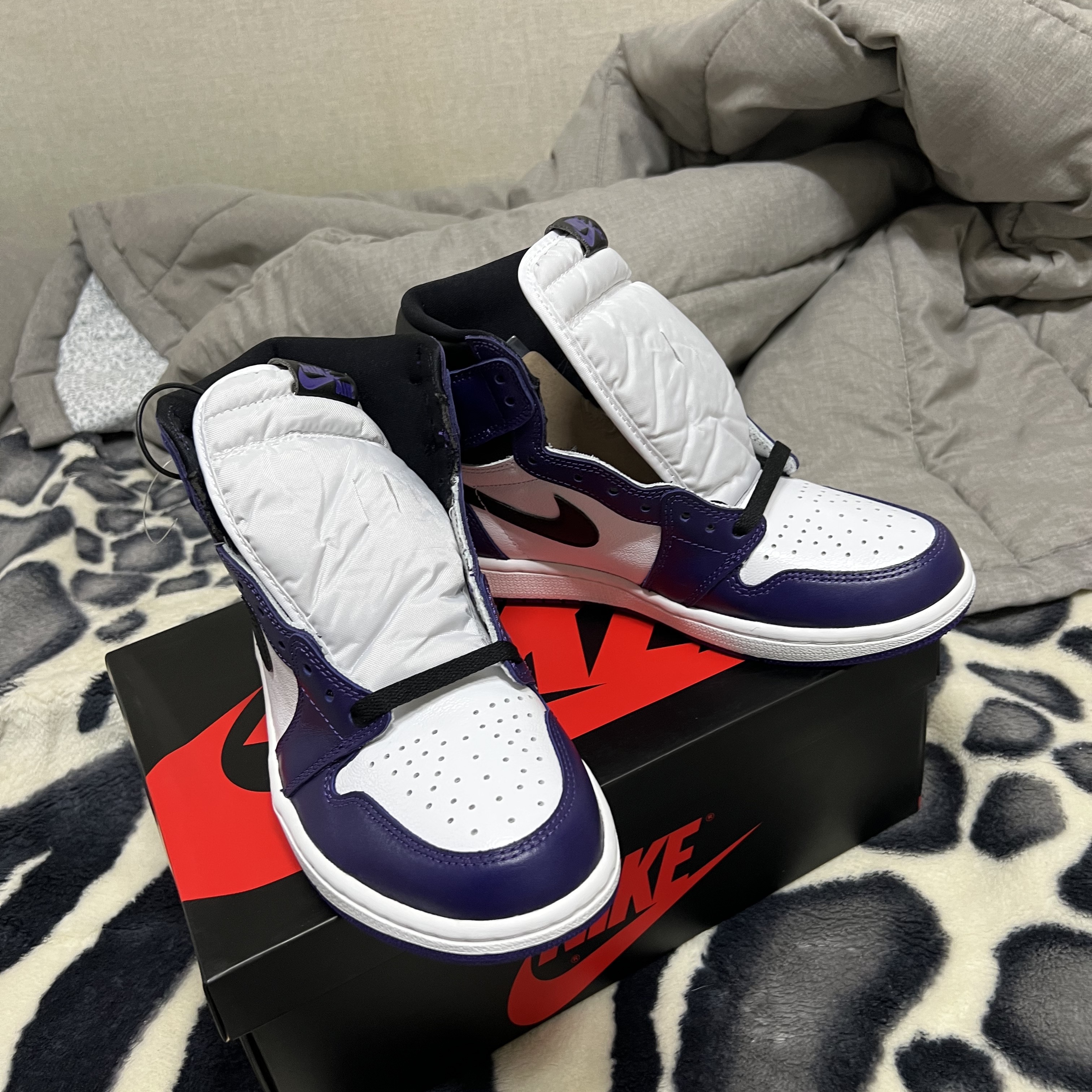 Jordan 1 Retro High OG Court Purple 2020 착용 스타일 - 2