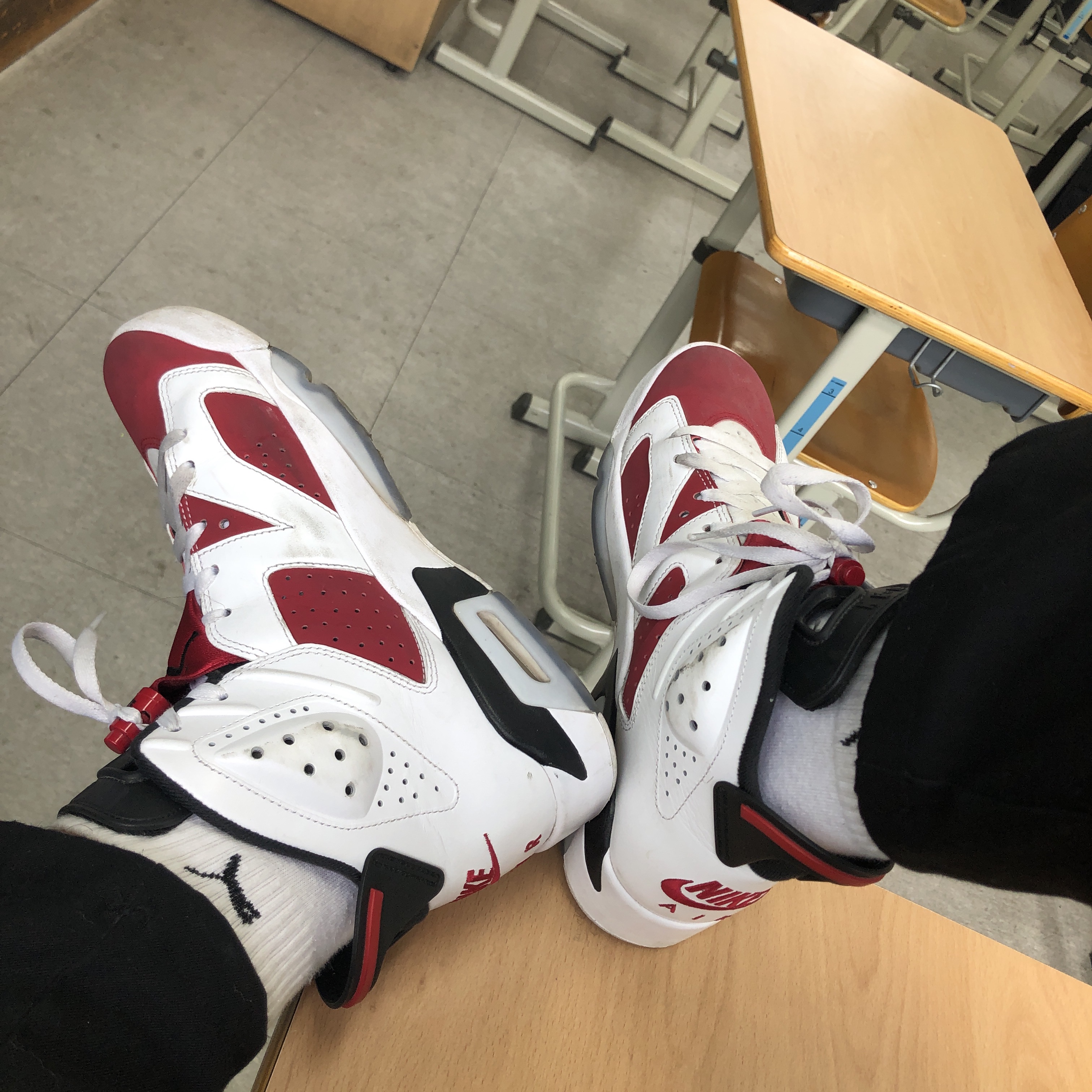 Jordan 6 Retro Carmine 2021 착용 스타일