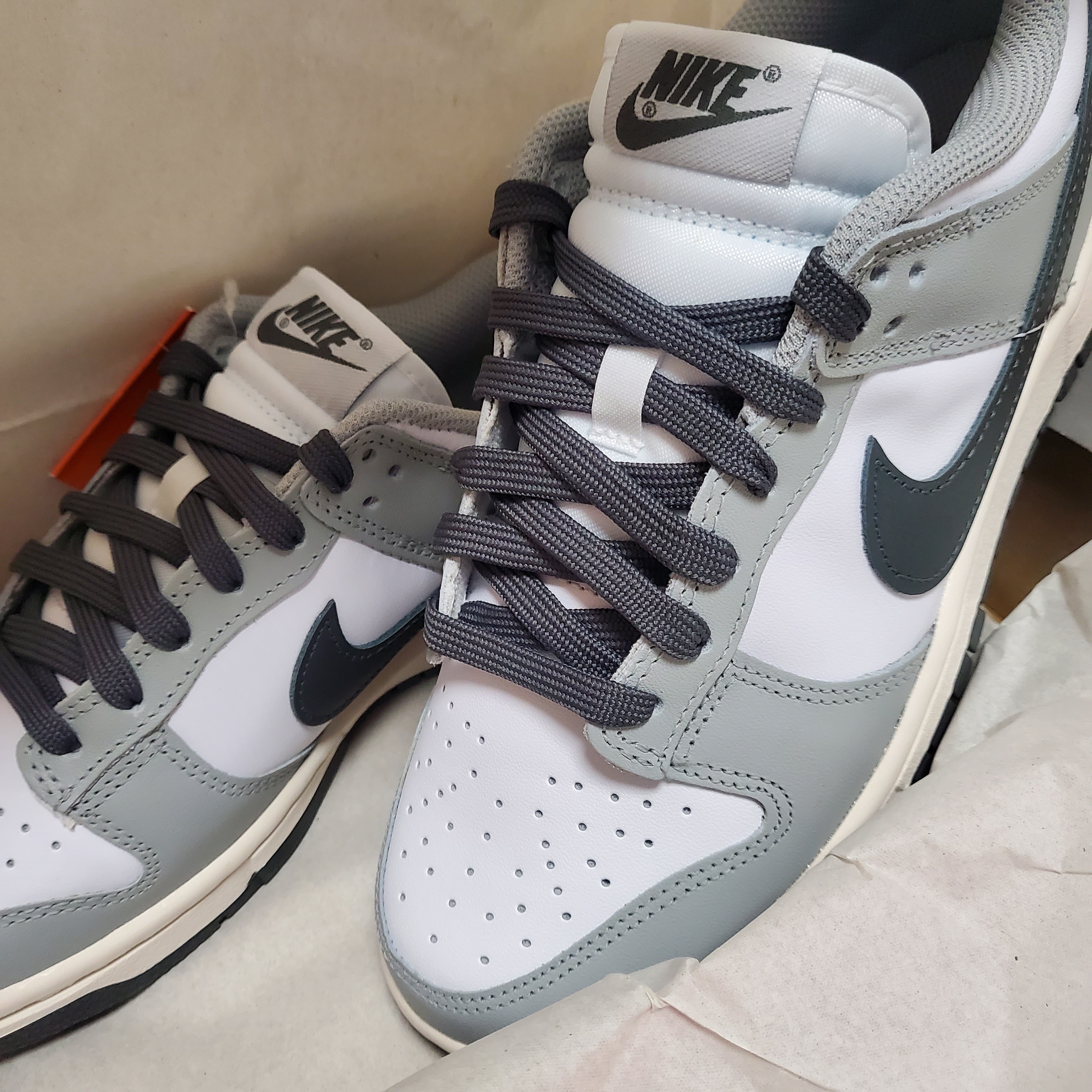 (W) Nike Dunk Low Light Smoke Grey 착용 스타일