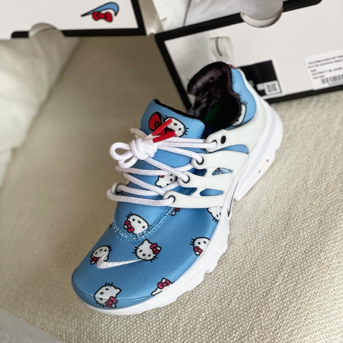 (PS) Nike x Hello Kitty Air Presto University Blue 착용 스타일 - 2