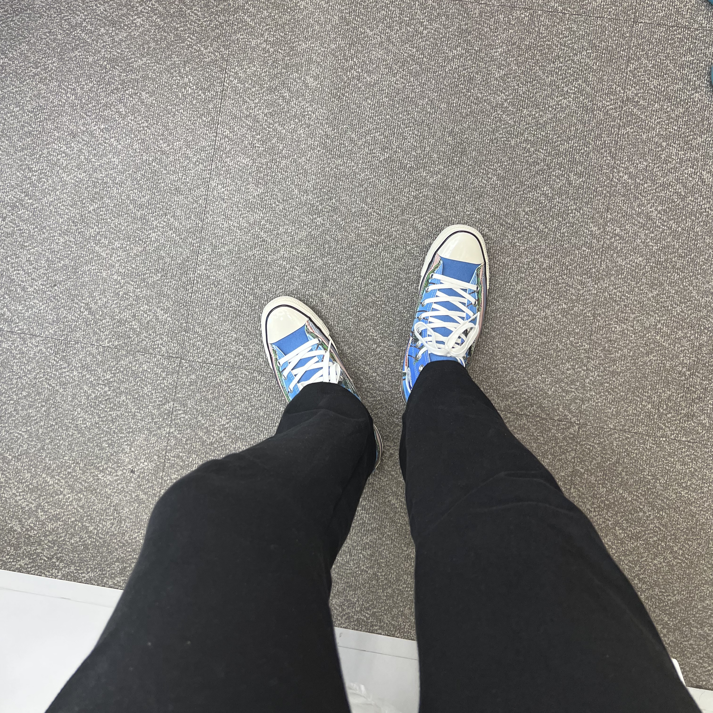 Converse x Hiroshi Nagai Chuck Taylor All Star US Hi Blue 착용 스타일 - 3