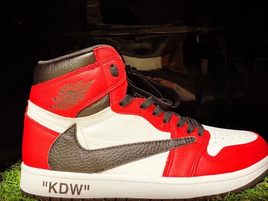Jordan 1 Retro High OG Light Fusion Red 착용 스타일