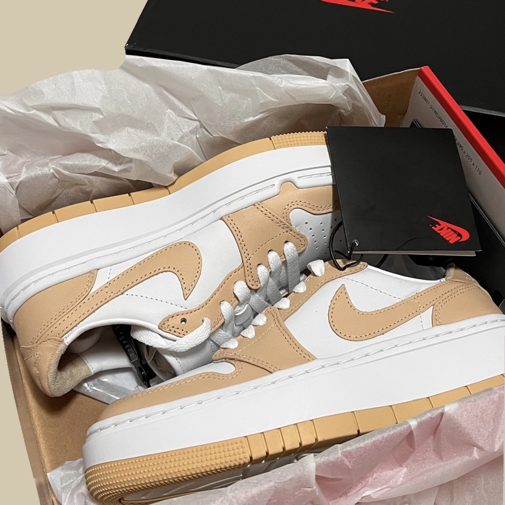 (W) Jordan 1 Elevate Low White Onyx 착용 스타일 - 1
