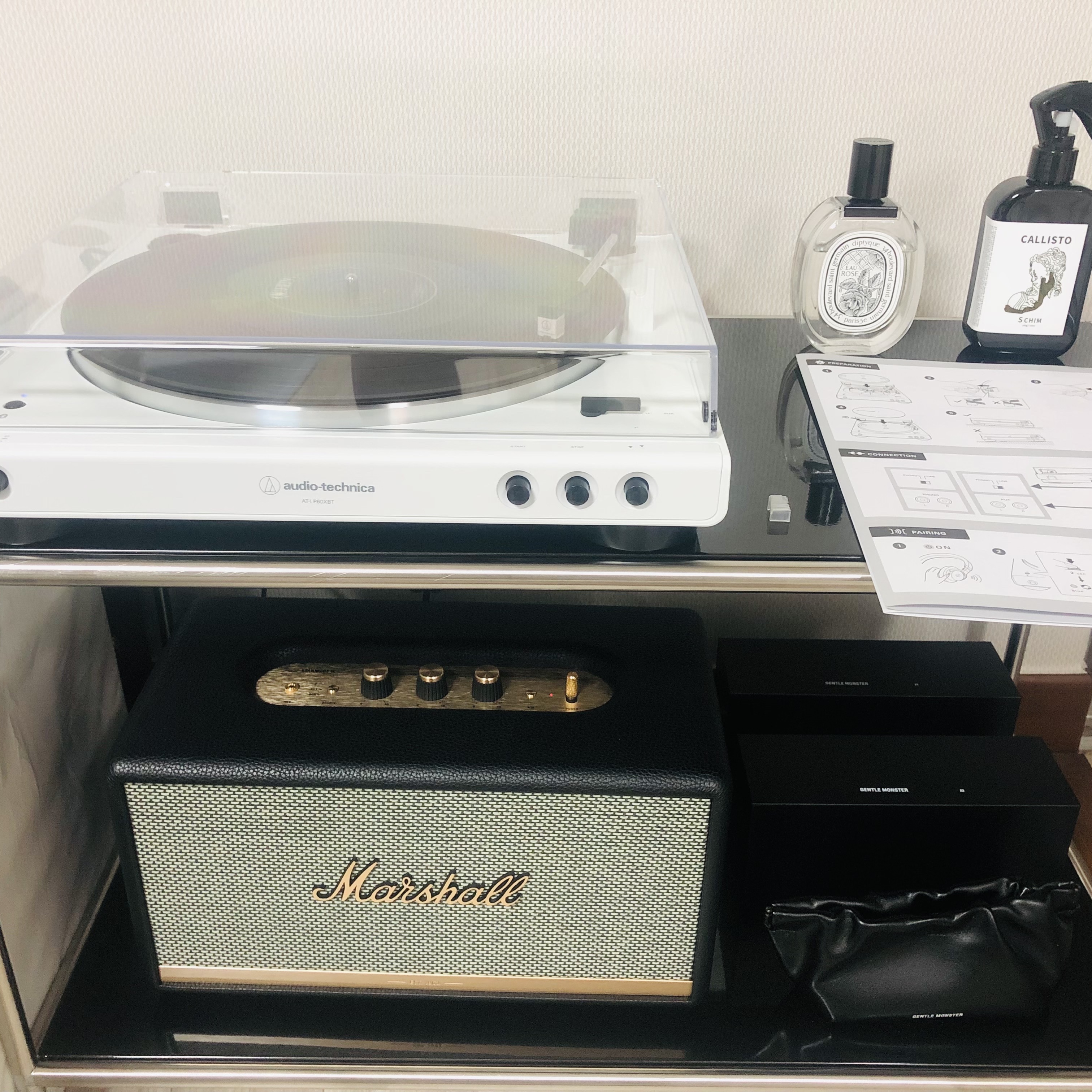 Marshall Stanmore II Bluetooth Black (Korean Ver.) 착용 스타일