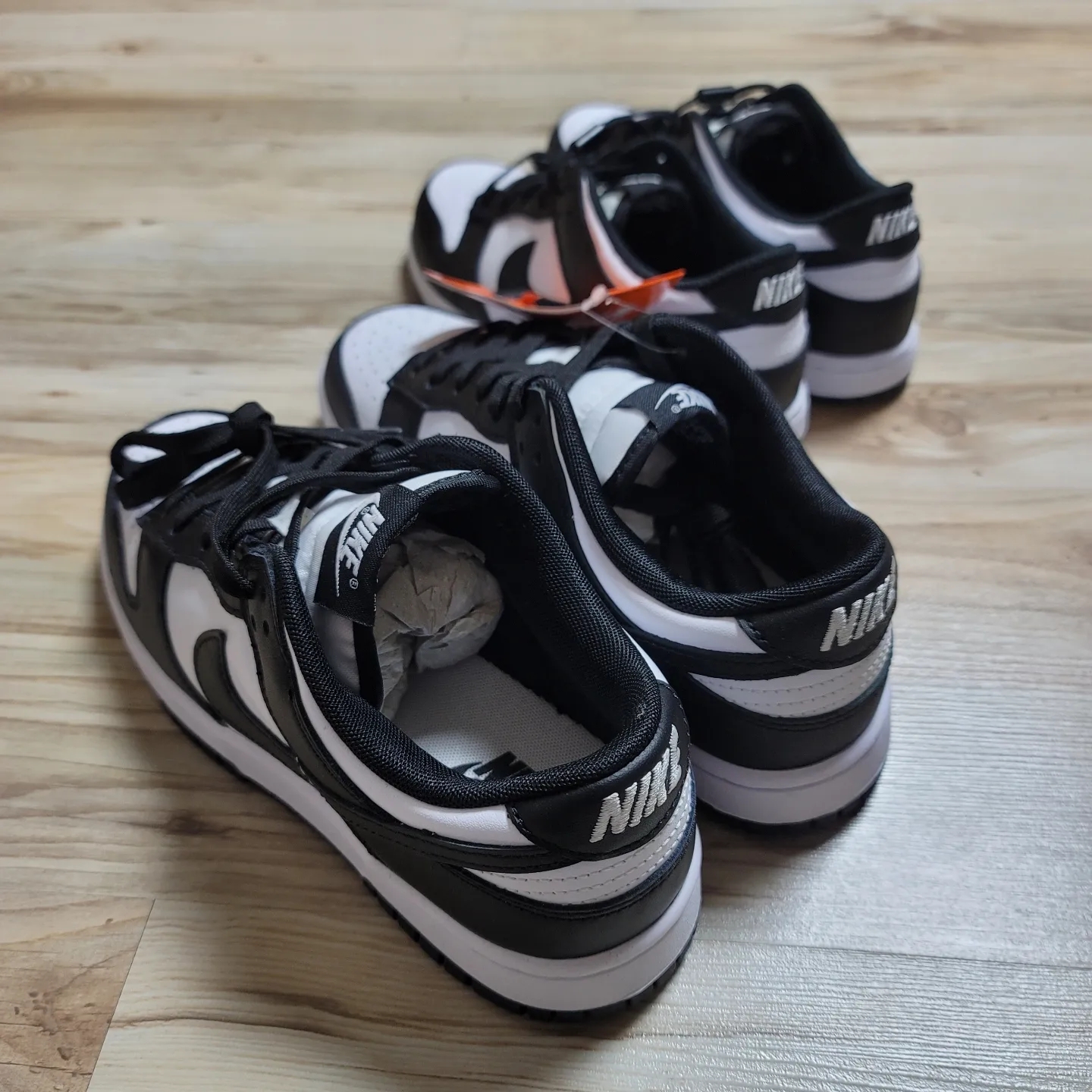 Nike Dunk Low Retro Black, (GS) Nike Dunk Low Black 착용 스타일 - 2