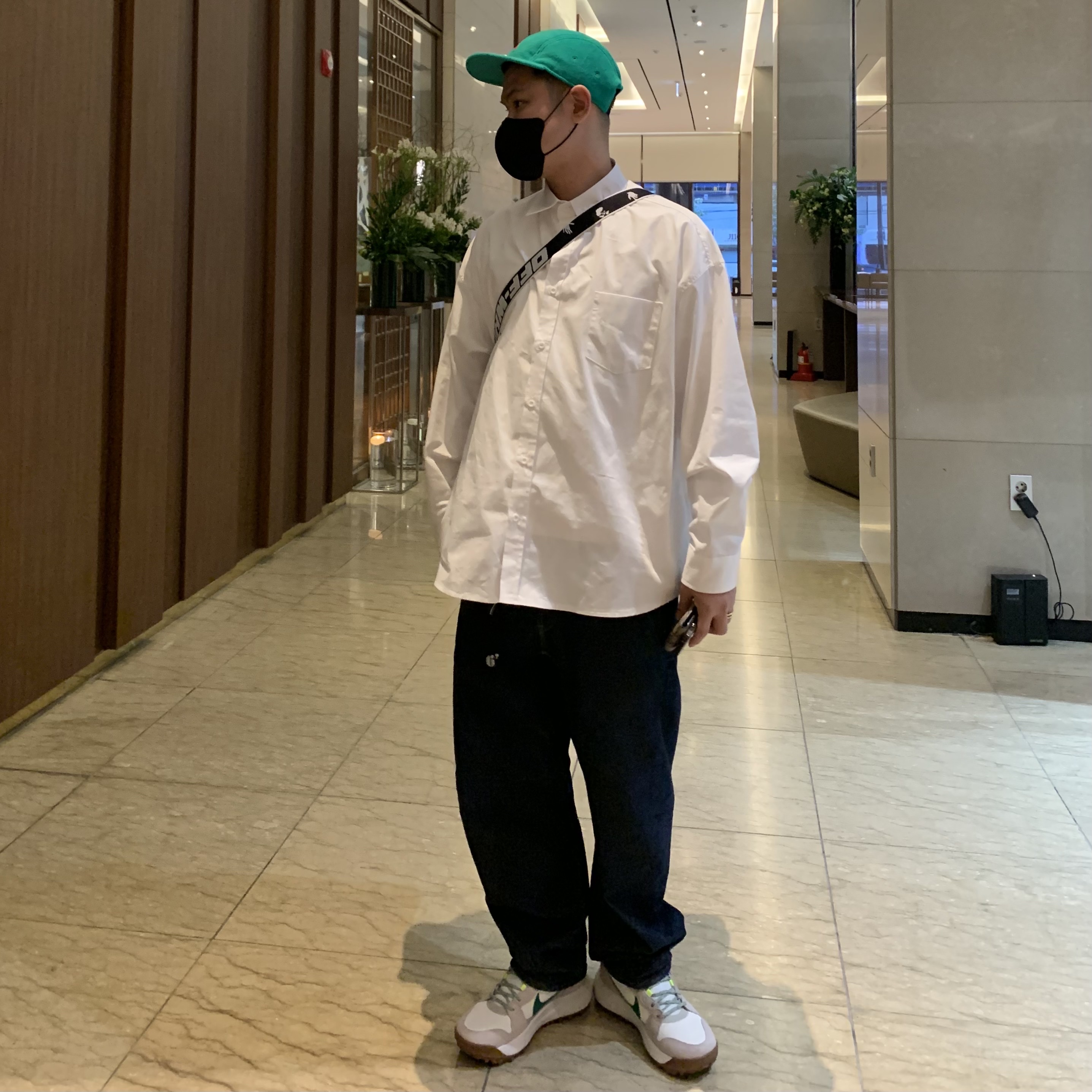 Nike ACG AW84 Fleece Cap Lucid Green, Off-White x Amore Pacific Protection Box (Without Cosmetics) 착용 스타일