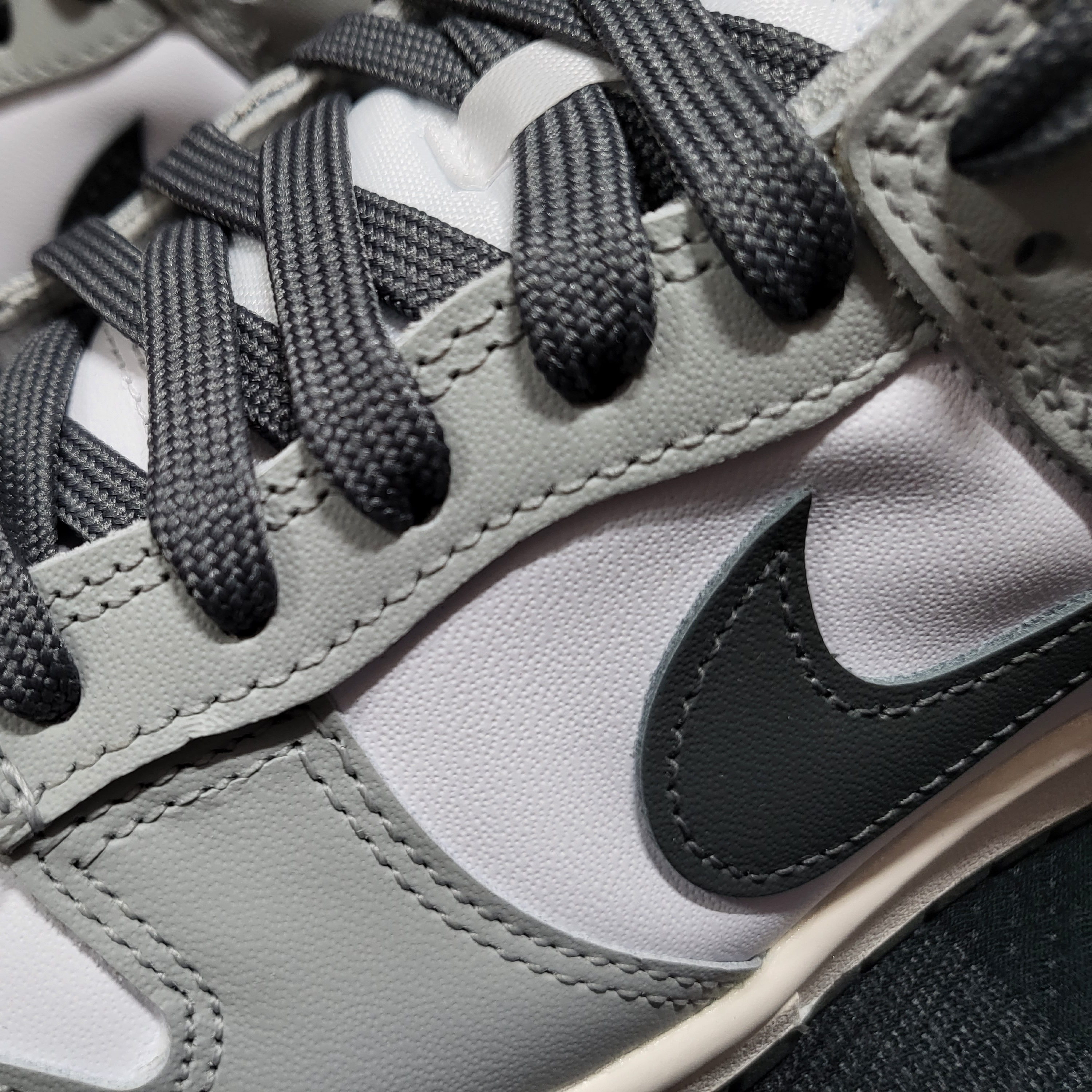 (W) Nike Dunk Low Light Smoke Grey 착용 스타일 - 2