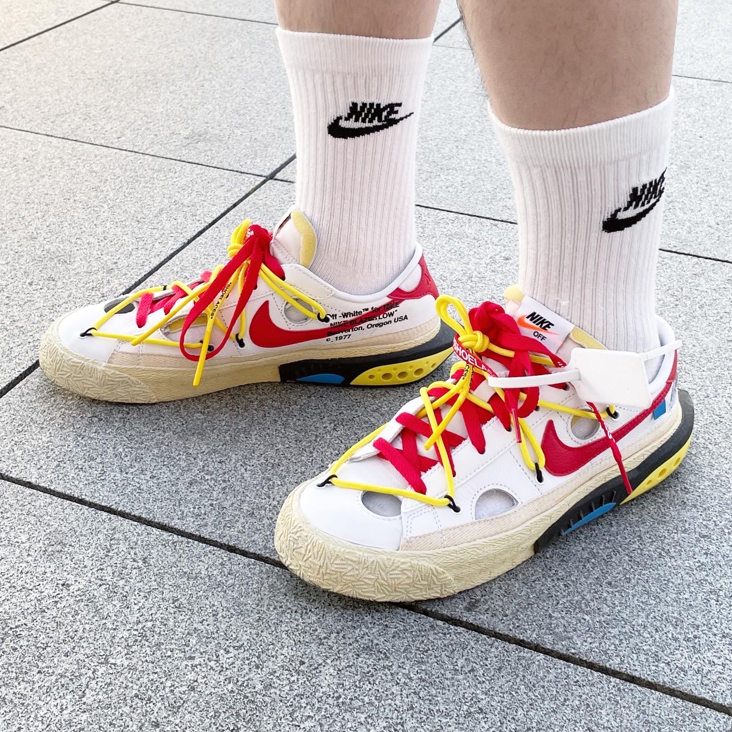 Stone Island B0943 Nylon Metal Swimming Trunk Black - 22SS, Nike x Off-White Blazer Low '77 White and University Red 착용 스타일 - 5
