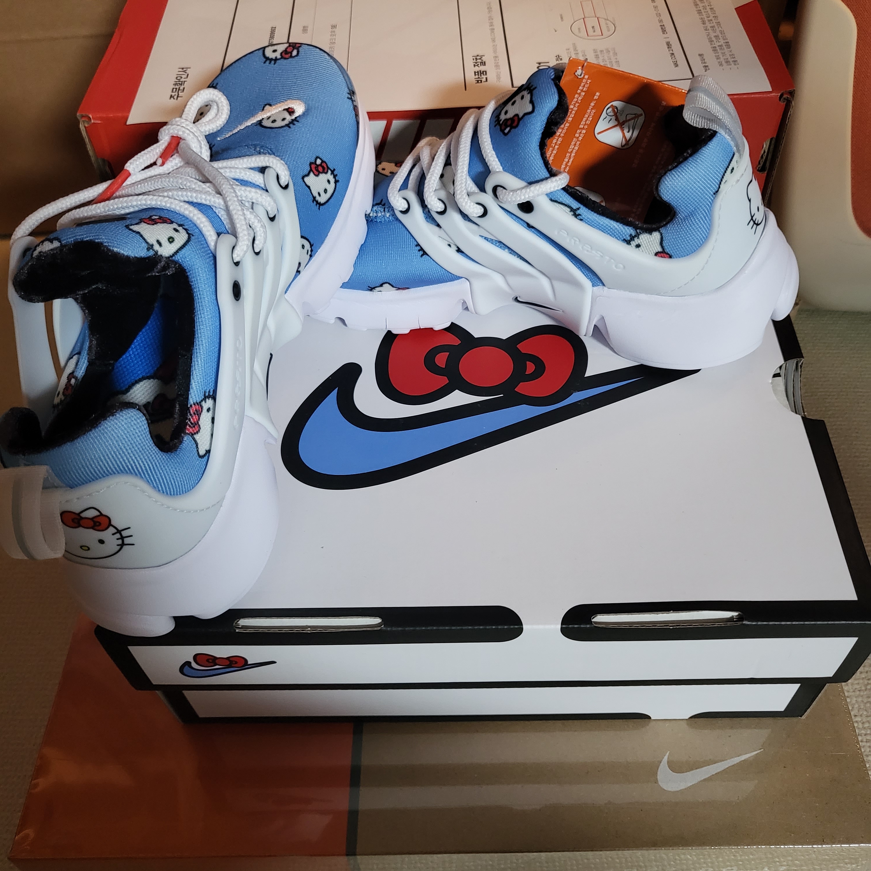 (PS) Nike x Hello Kitty Air Presto University Blue 착용 스타일 - 1